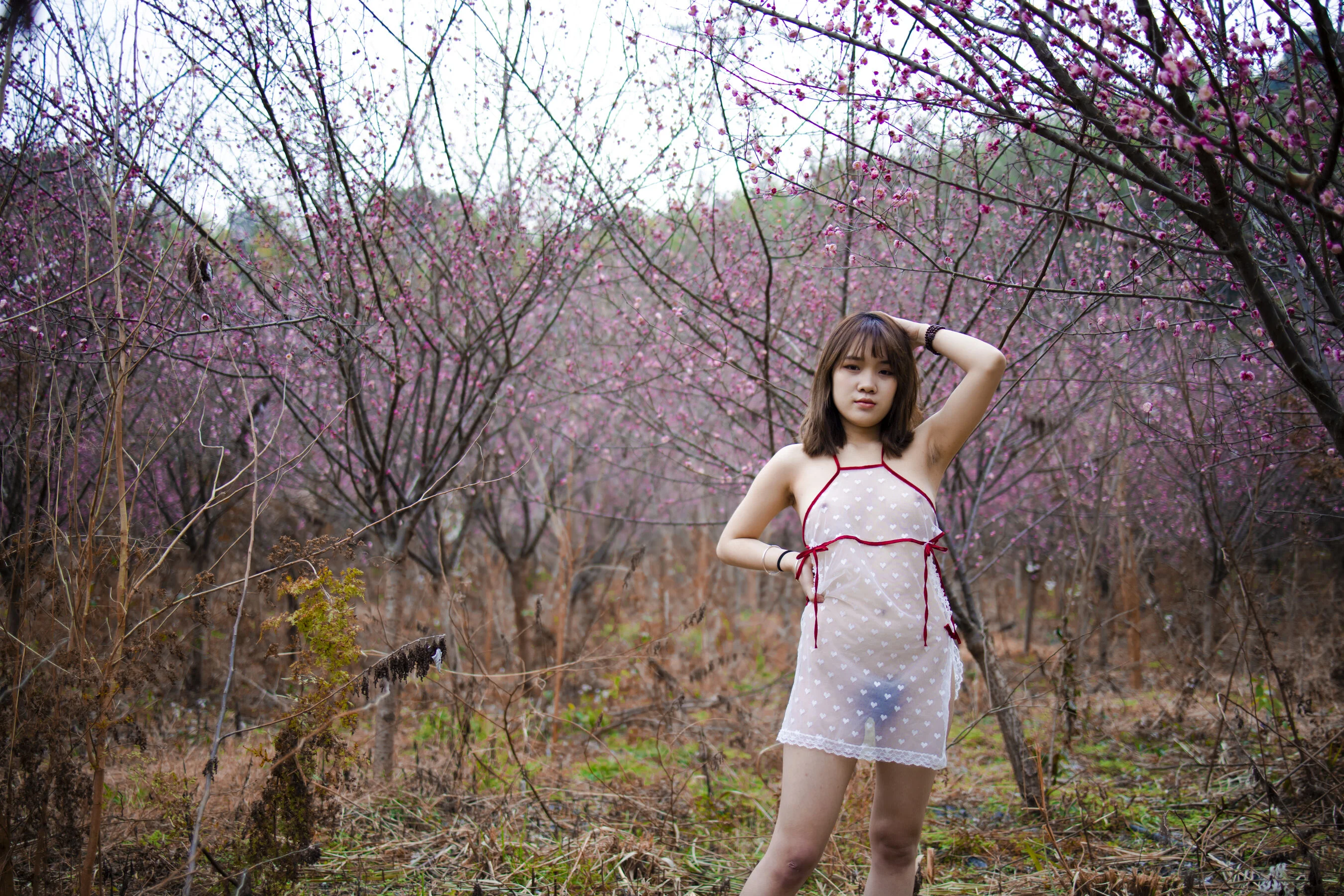 国模果果大尺度人体私拍套图 - Photo 328