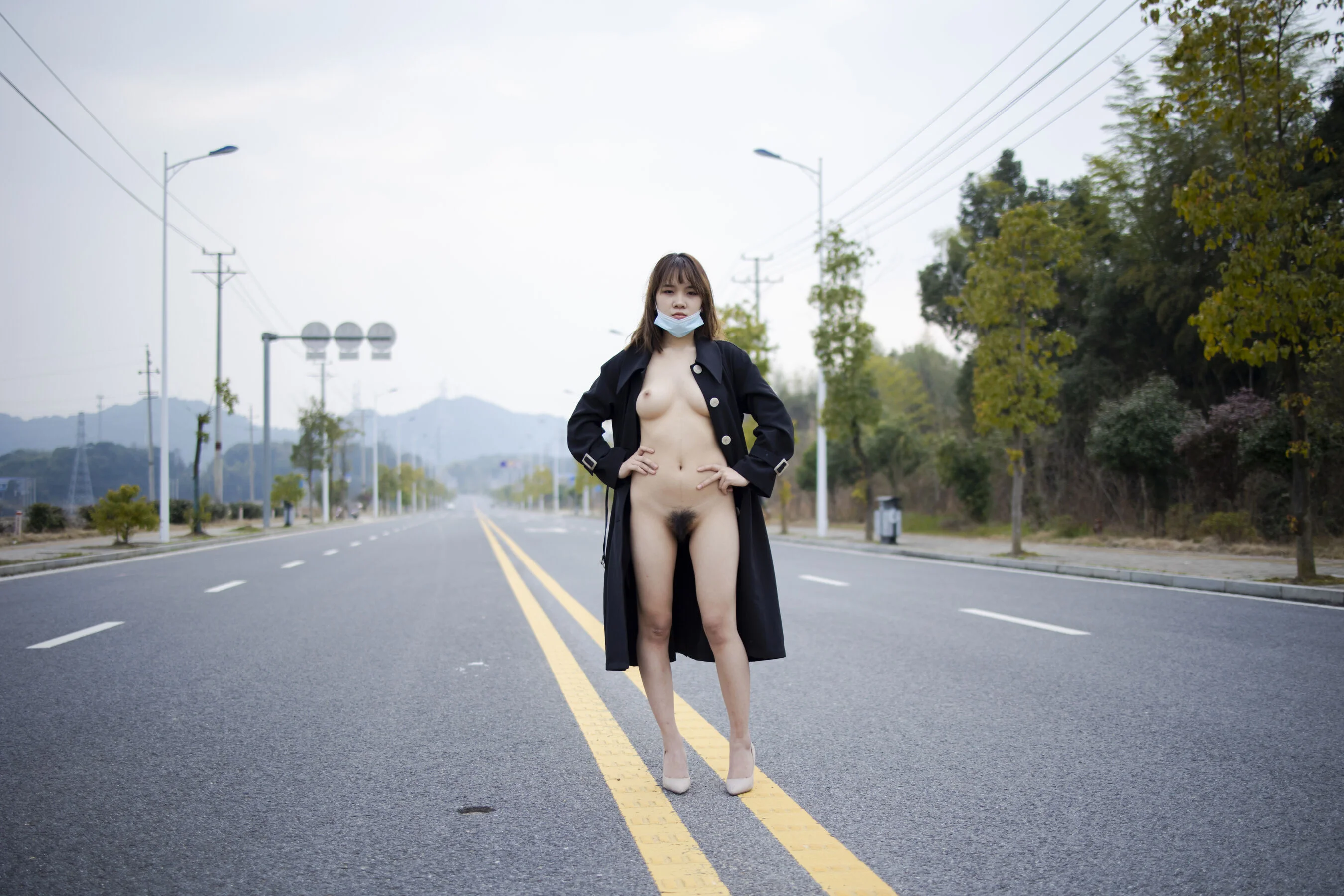 国模果果大尺度人体私拍套图 - Photo 524