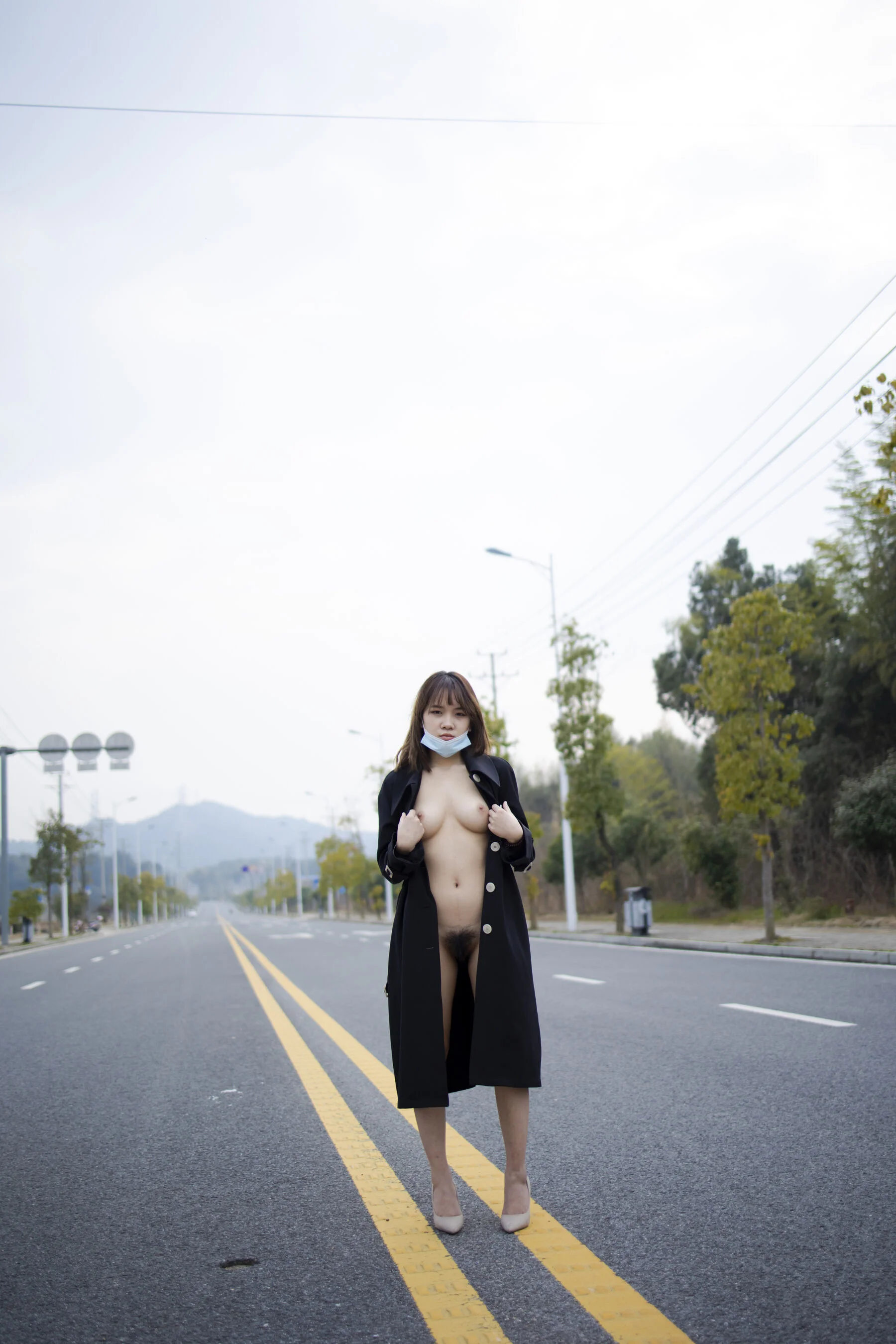 国模果果大尺度人体私拍套图 - Photo 534