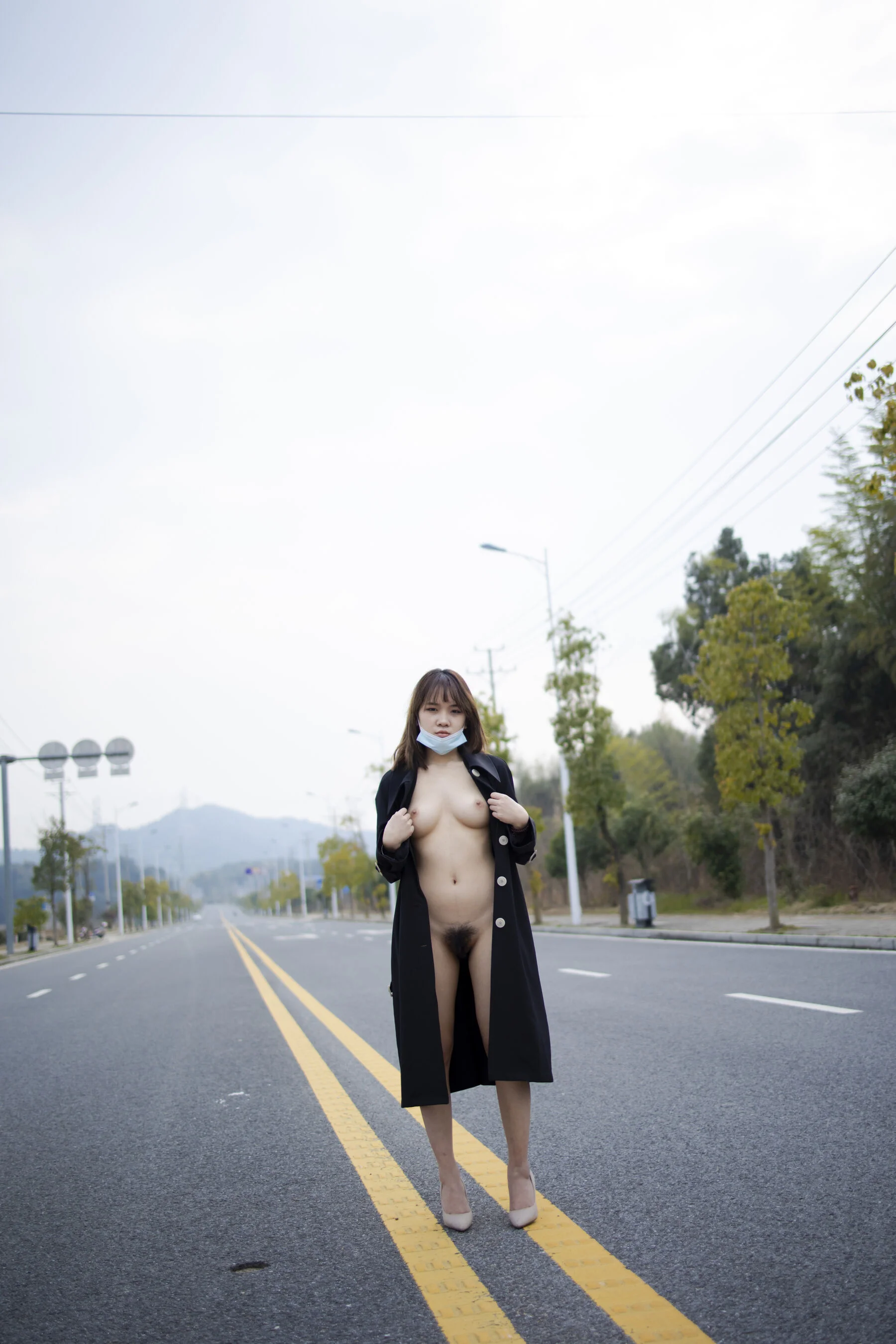 国模果果大尺度人体私拍套图 - Photo 537