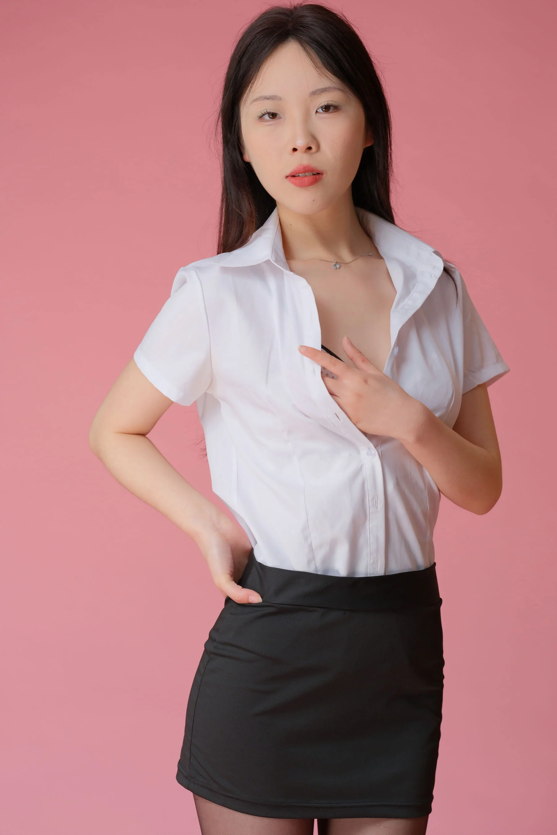 国模肖涵大尺度人体私拍套图 - Photo 147