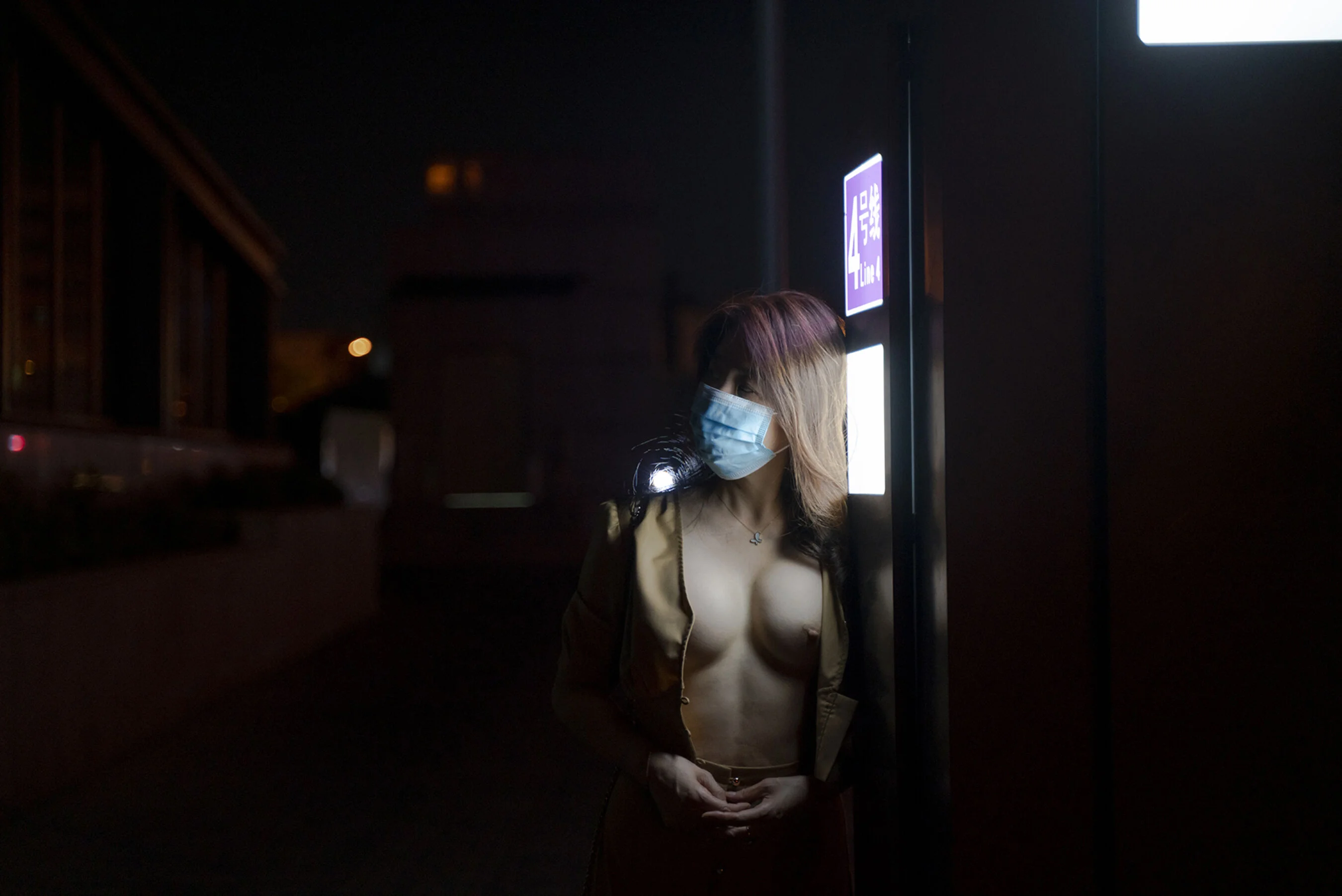 国模琼月大尺度人体私拍套图 - Photo 5