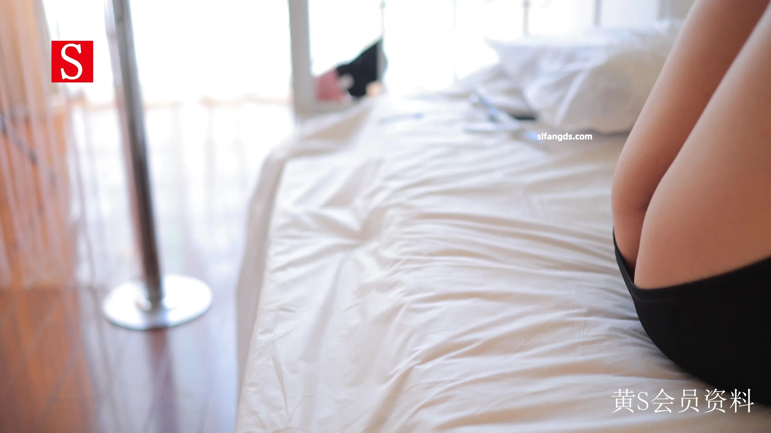 国模宇宁大尺度人体私拍套图 - Photo 50