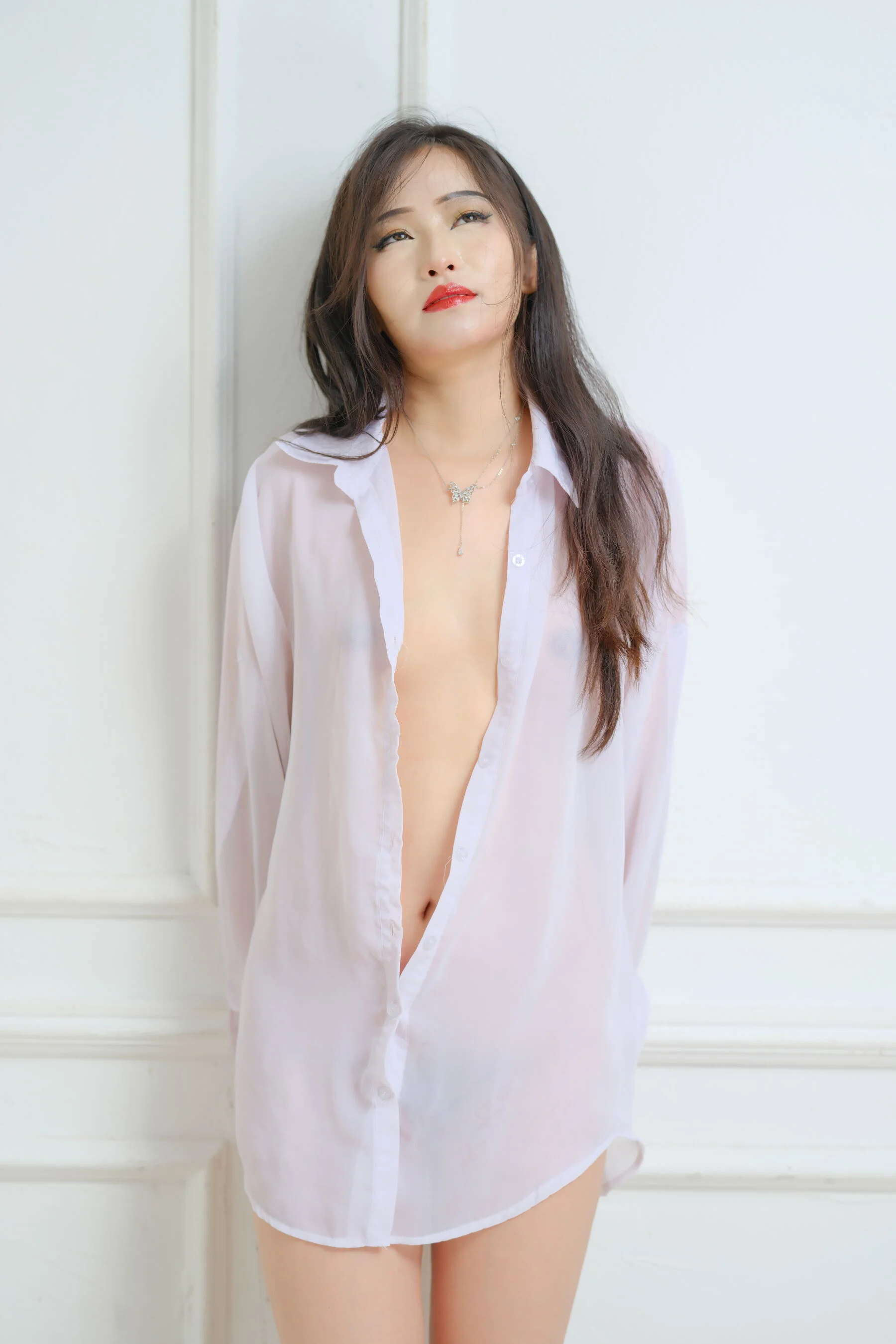 国模小泽大尺度人体私拍套图 - Photo 188