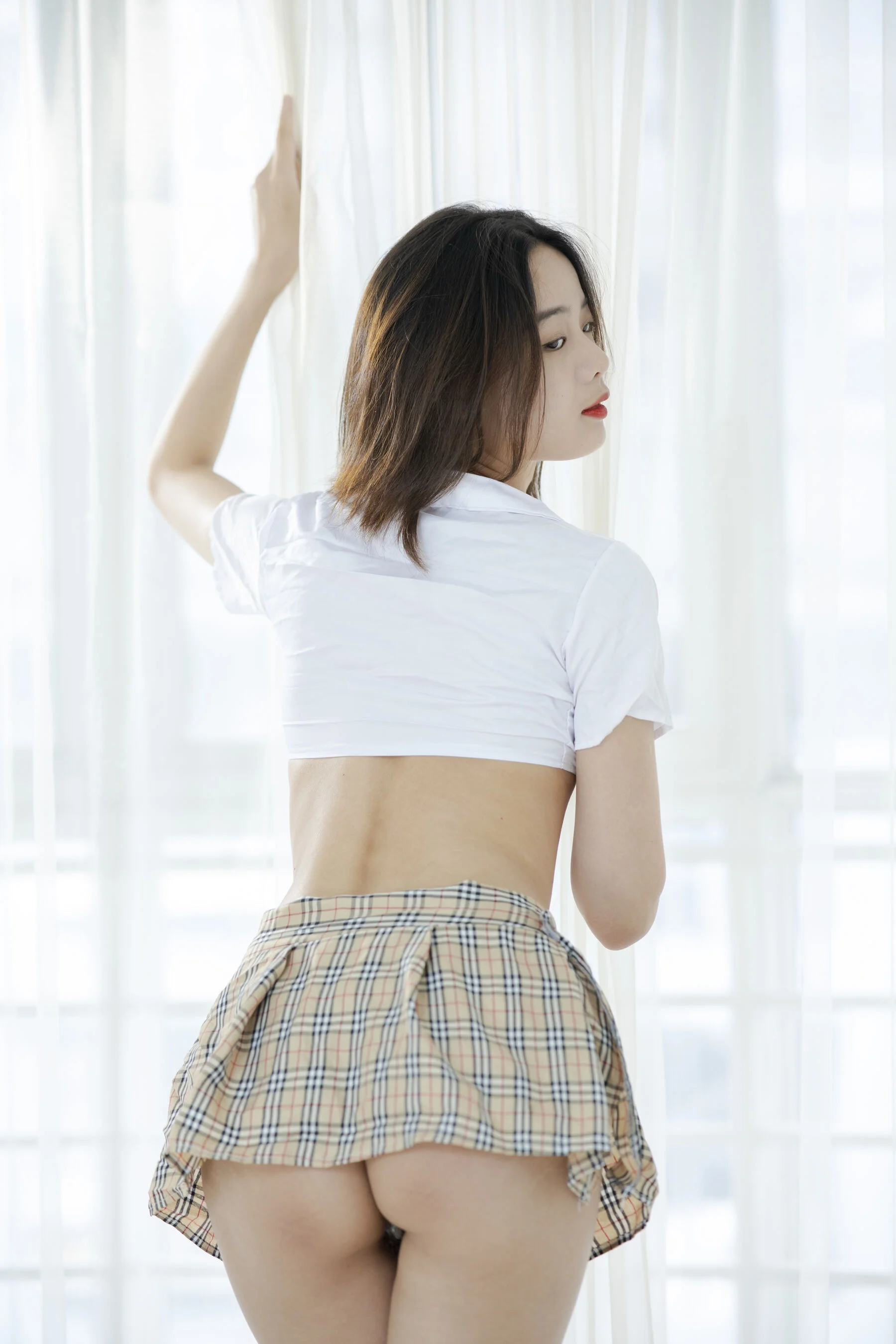 国模小爱大尺度人体私拍套图 - Photo 166