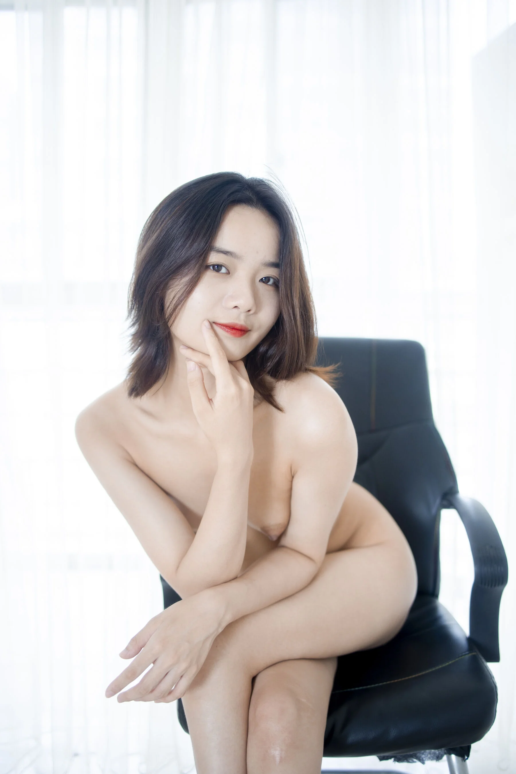 国模小爱大尺度人体私拍套图 - Photo 575