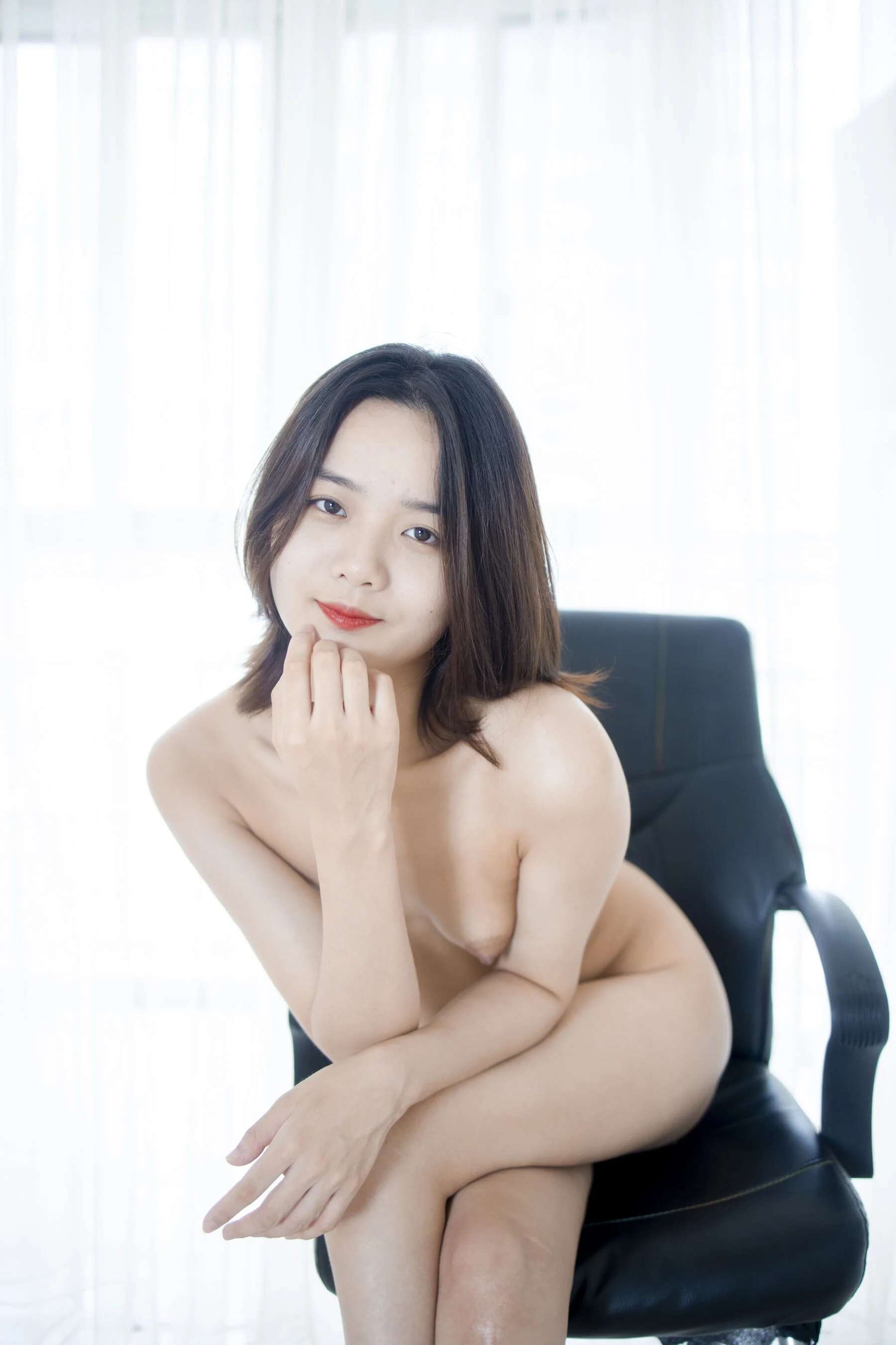 国模小爱大尺度人体私拍套图 - Photo 584