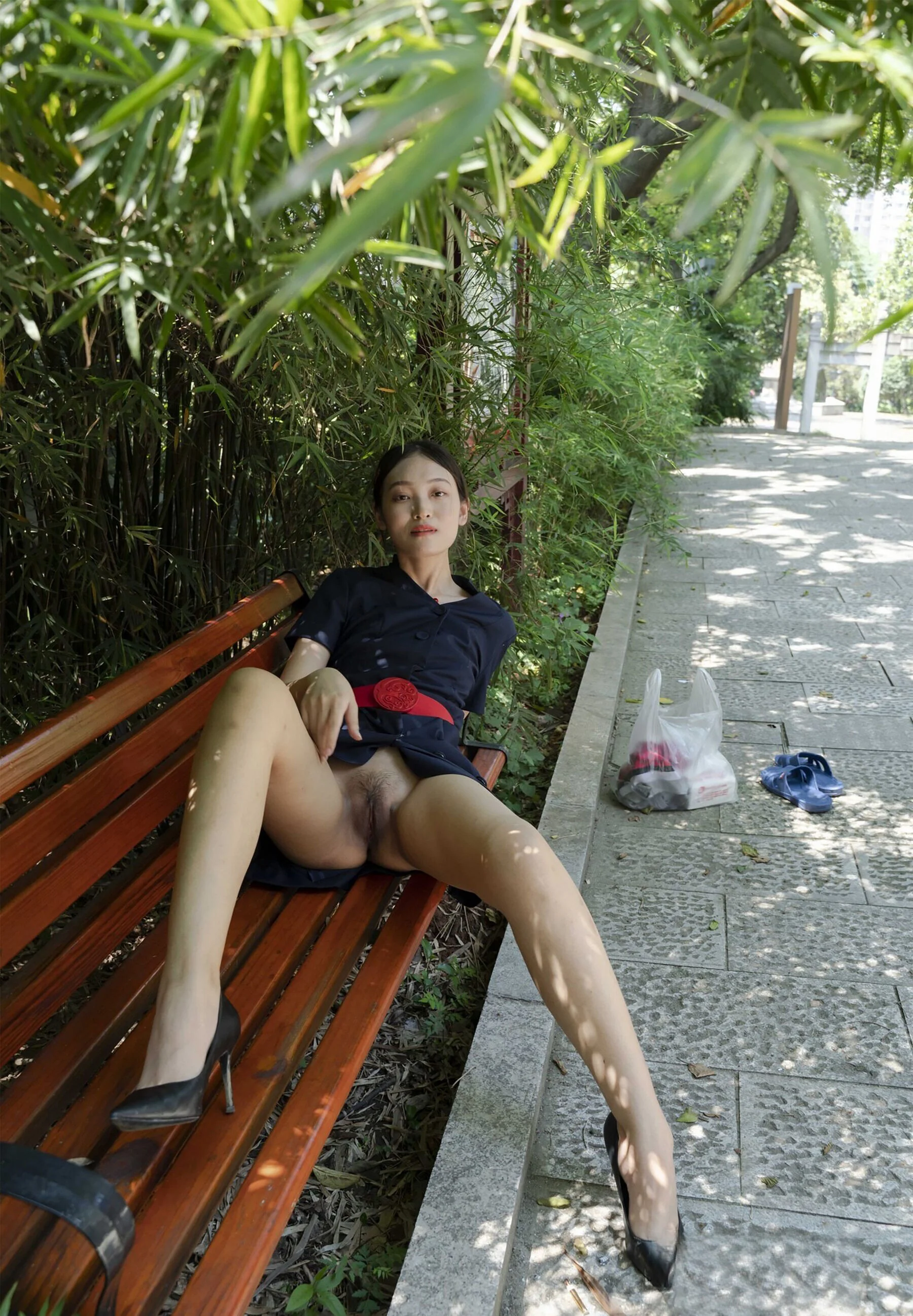 国模安琪大尺度人体私拍套图 - Photo 110