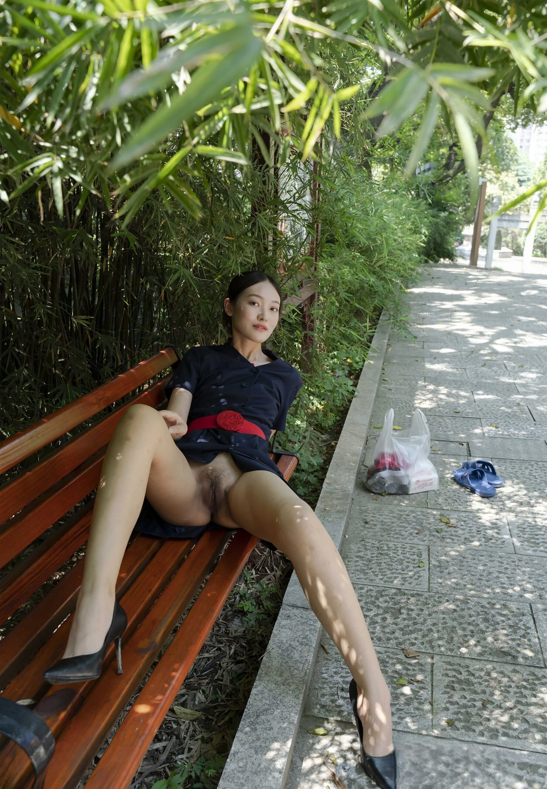 国模安琪大尺度人体私拍套图 - Photo 114