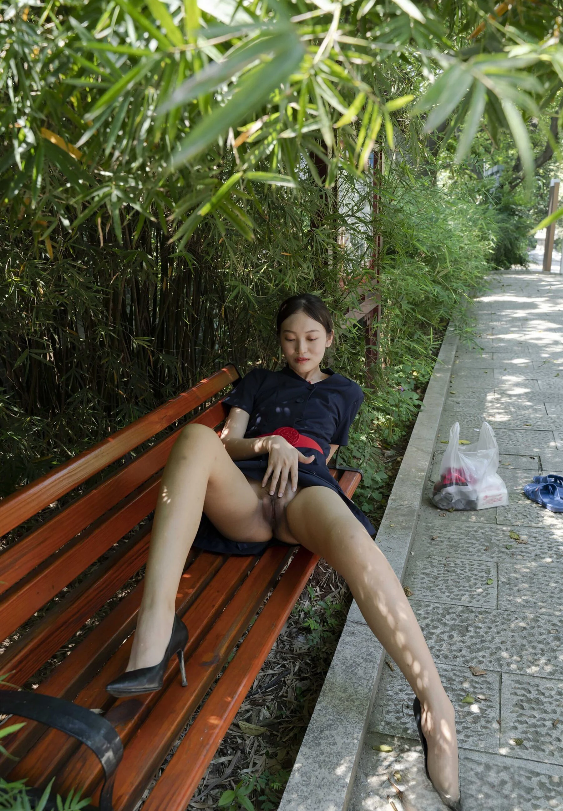 国模安琪大尺度人体私拍套图 - Photo 147
