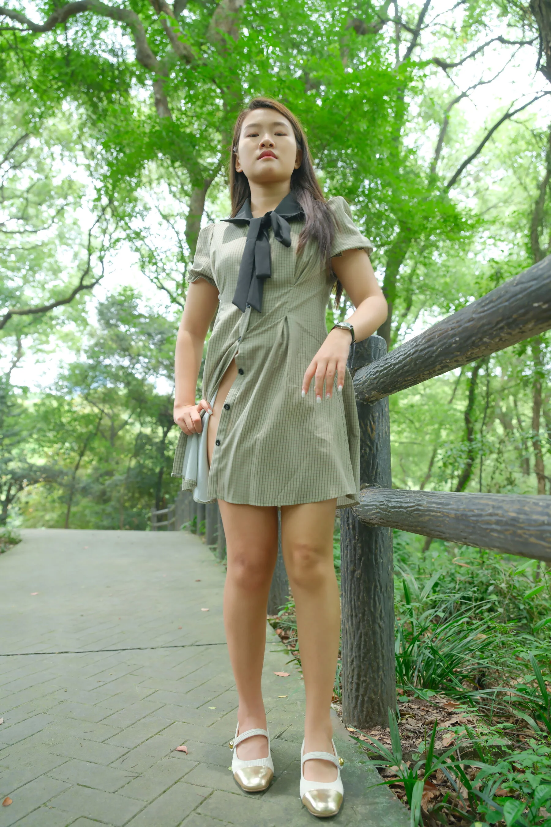 国模琳娜大尺度人体私拍套图 - Photo 222