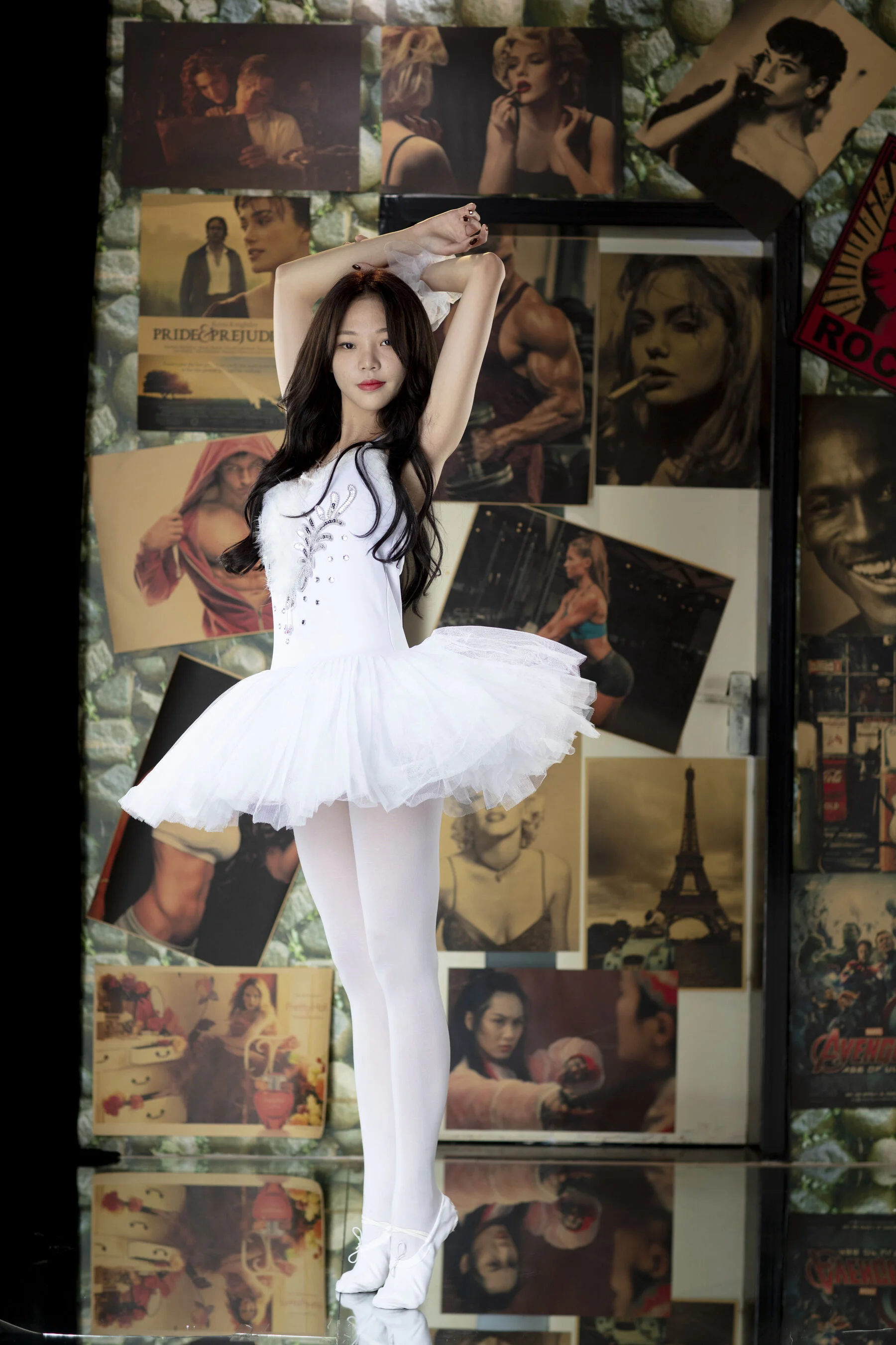 国模辛迪大尺度人体私拍套图 - Photo 83