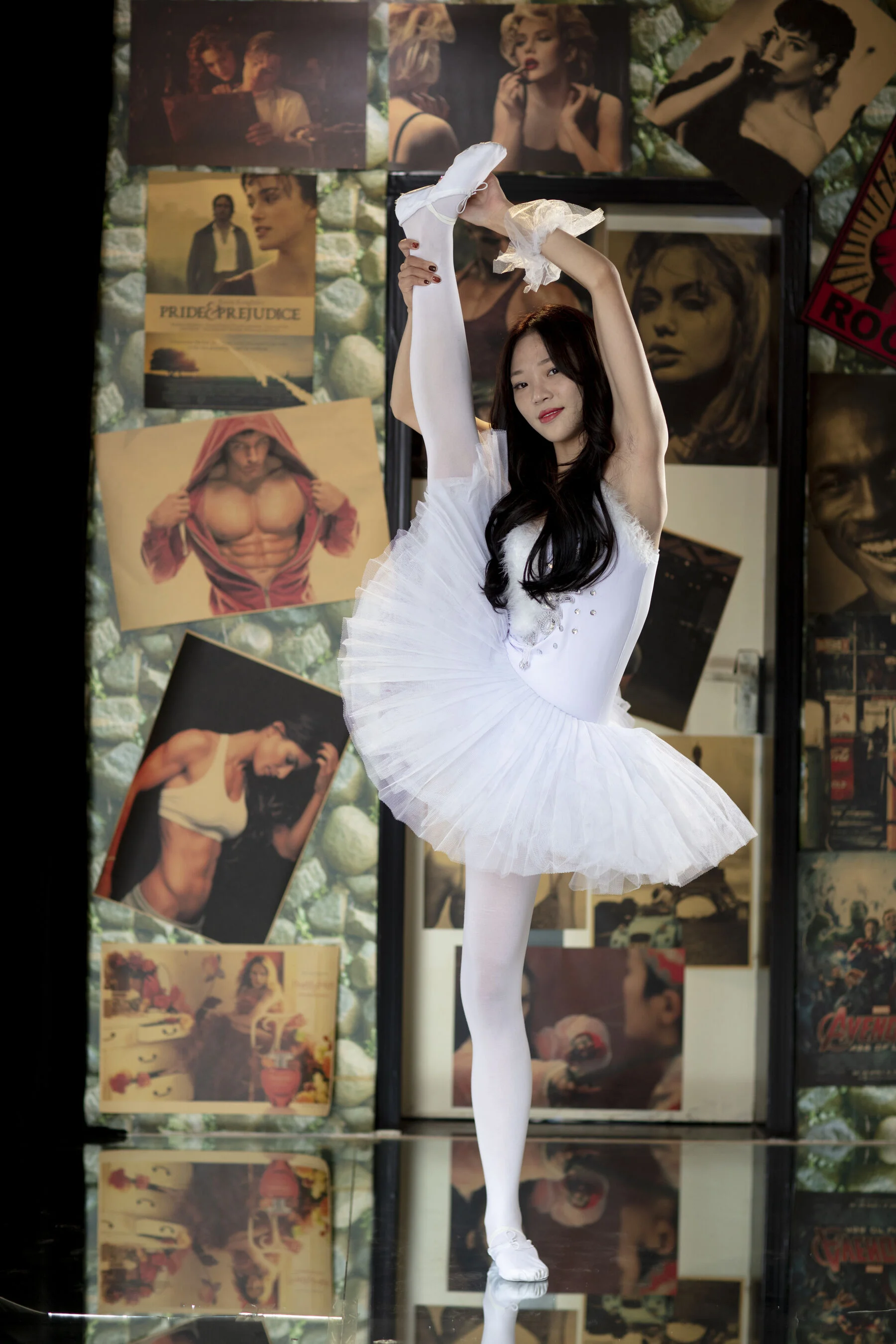 国模辛迪大尺度人体私拍套图 - Photo 90