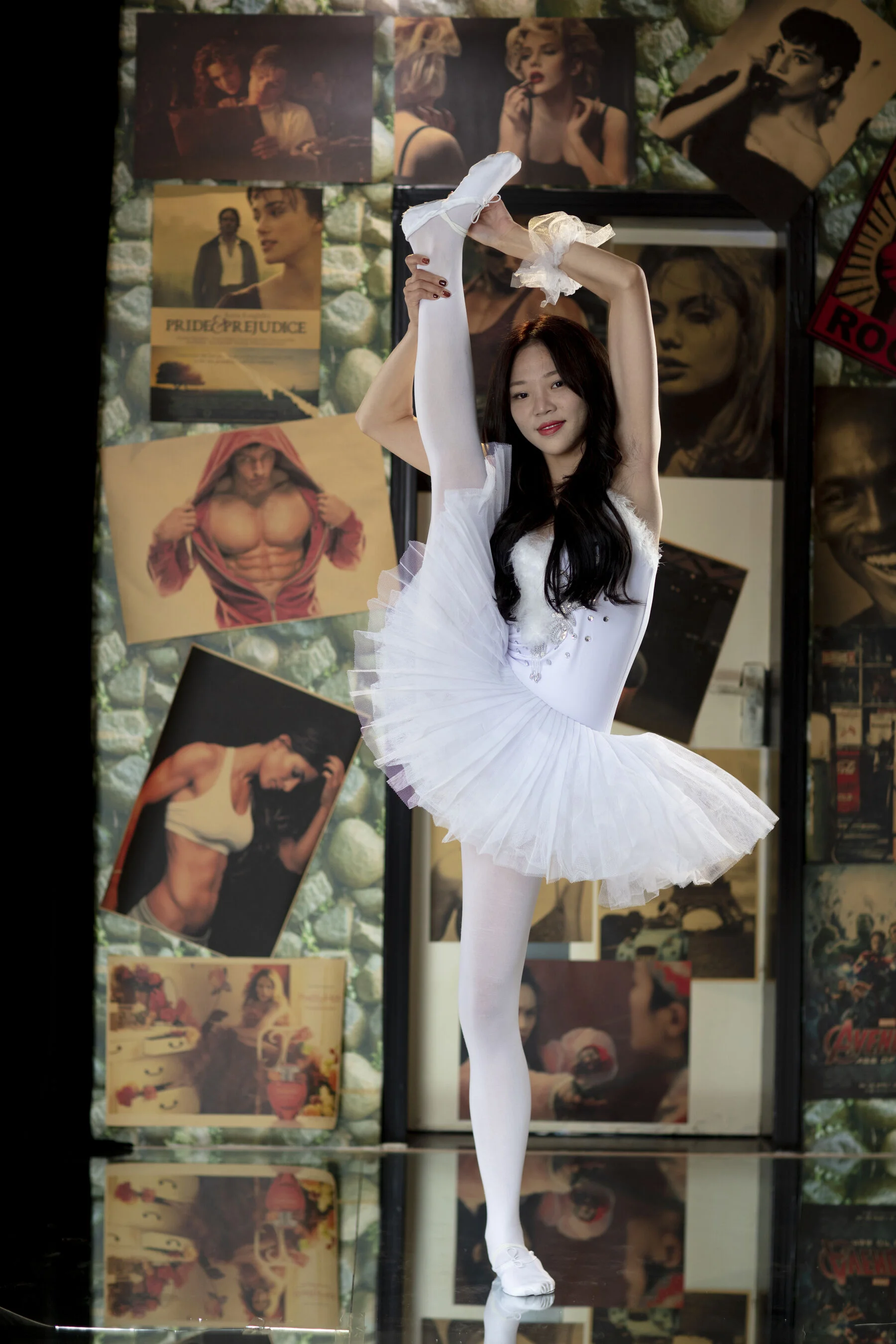 国模辛迪大尺度人体私拍套图 - Photo 91