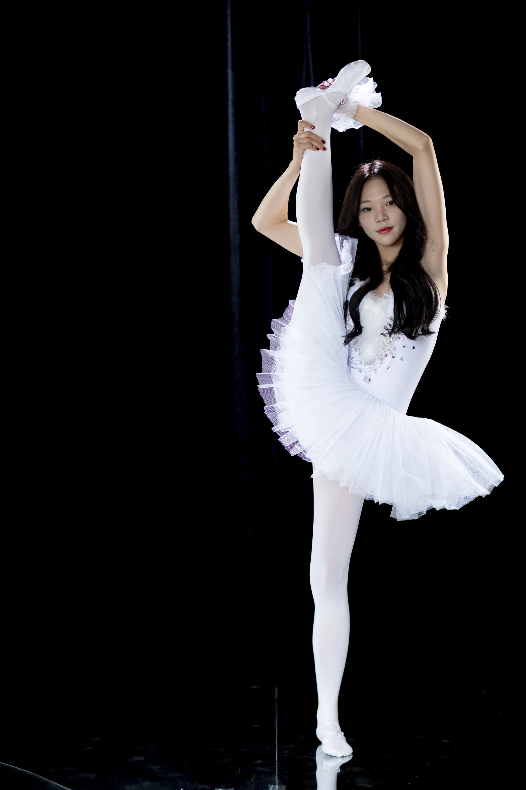 国模辛迪大尺度人体私拍套图 - Photo 112