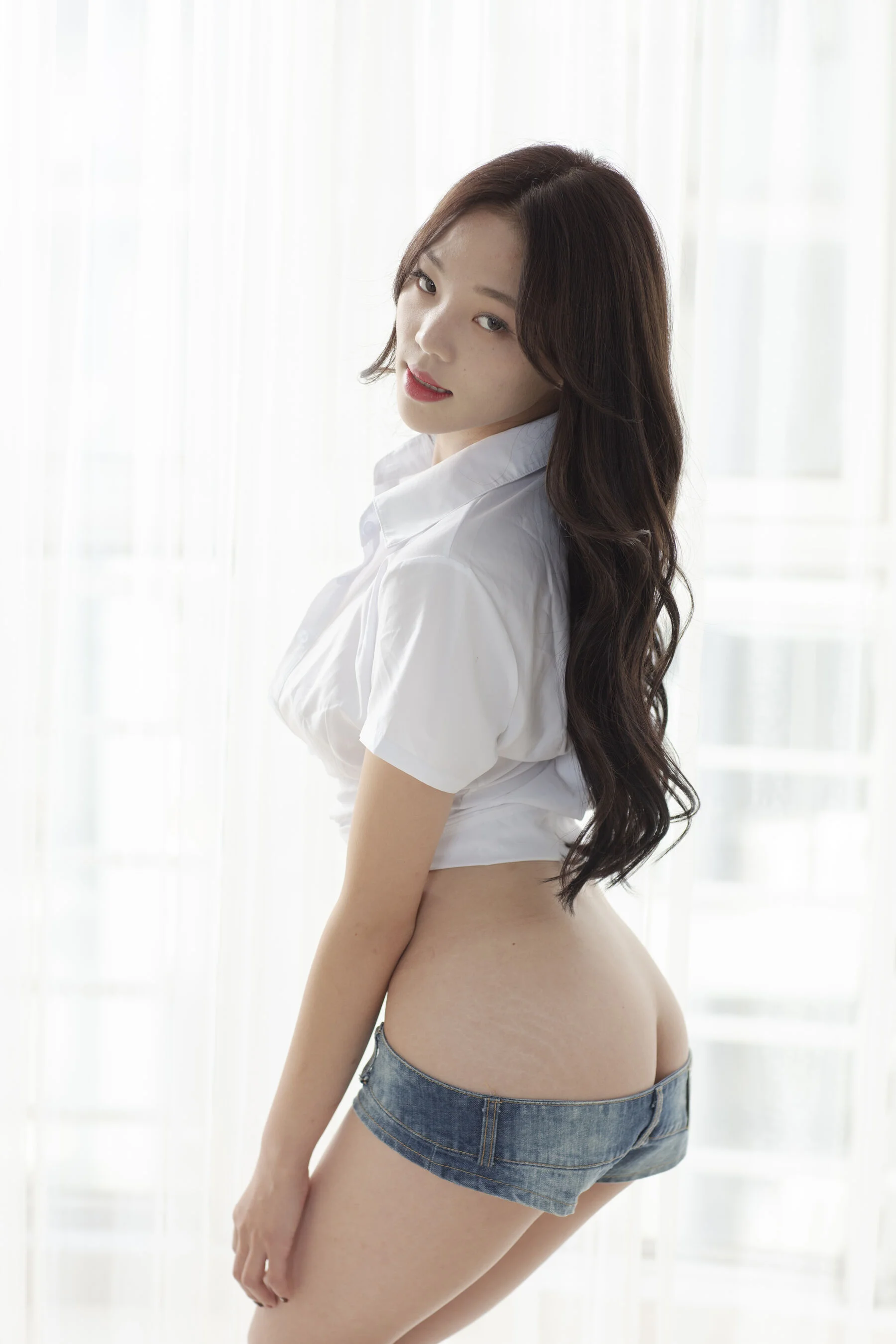 国模辛迪大尺度人体私拍套图 - Photo 430