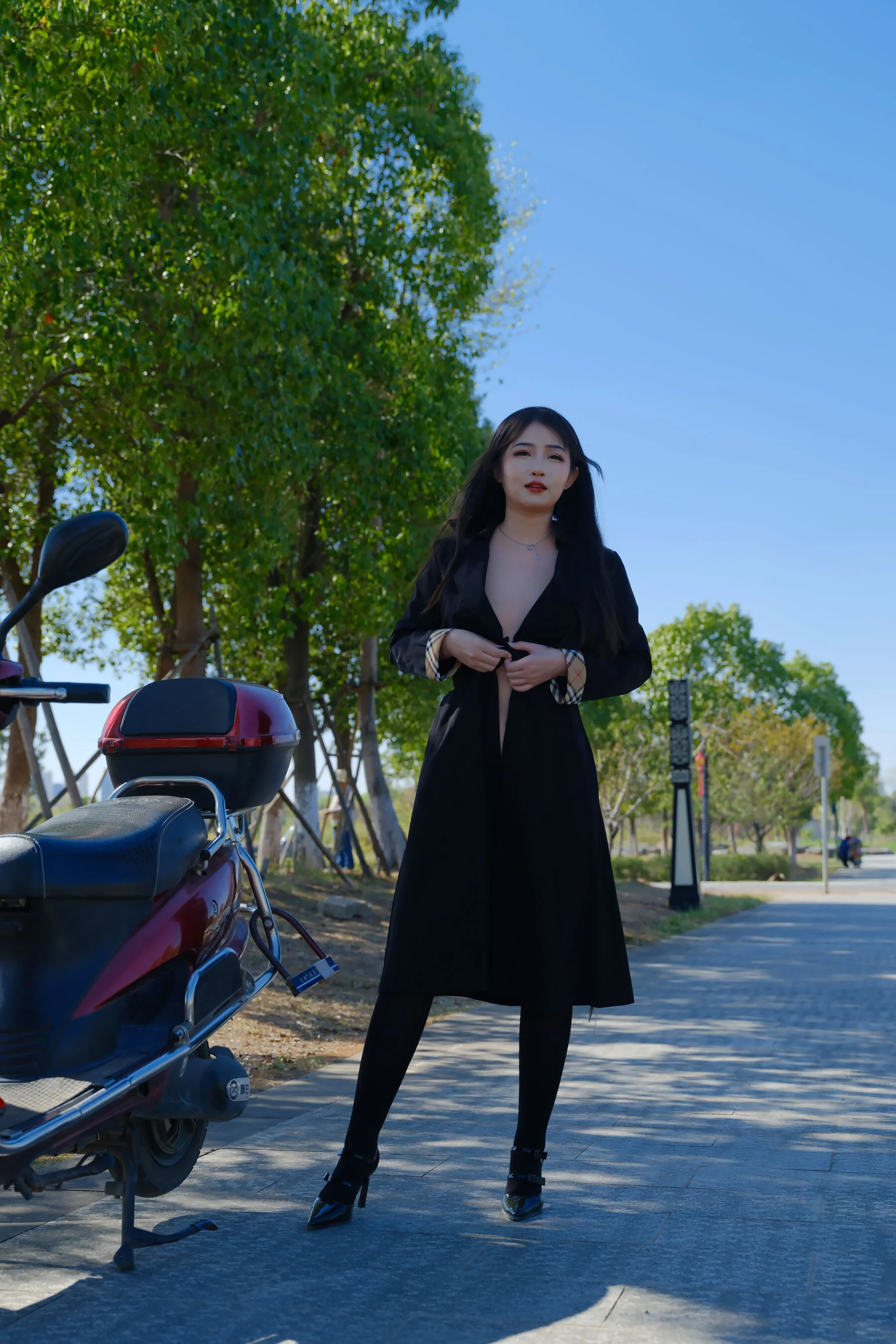 国模小泽大尺度人体私拍套图 - Photo 50