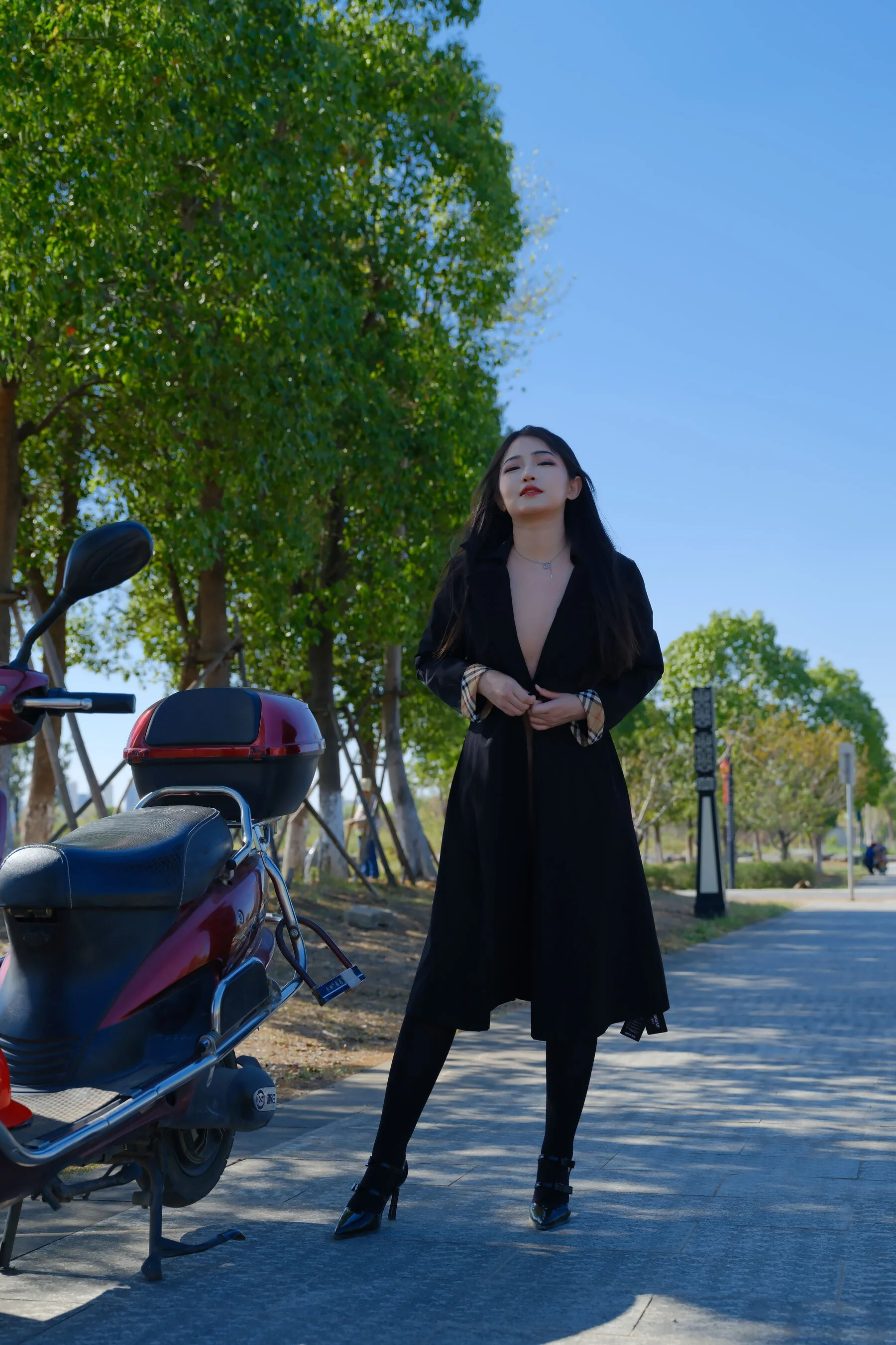 国模小泽大尺度人体私拍套图 - Photo 53