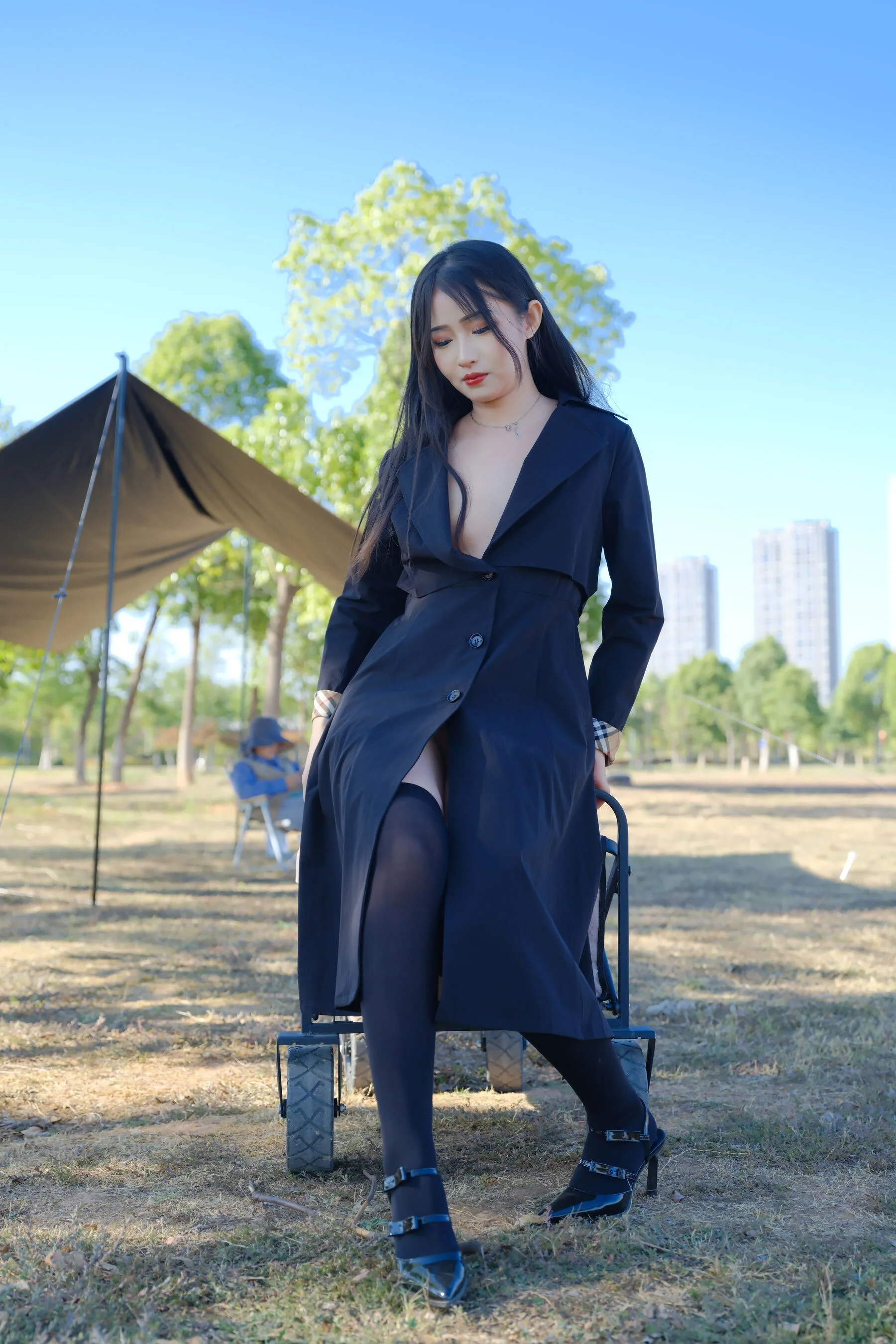 国模小泽大尺度人体私拍套图 - Photo 360