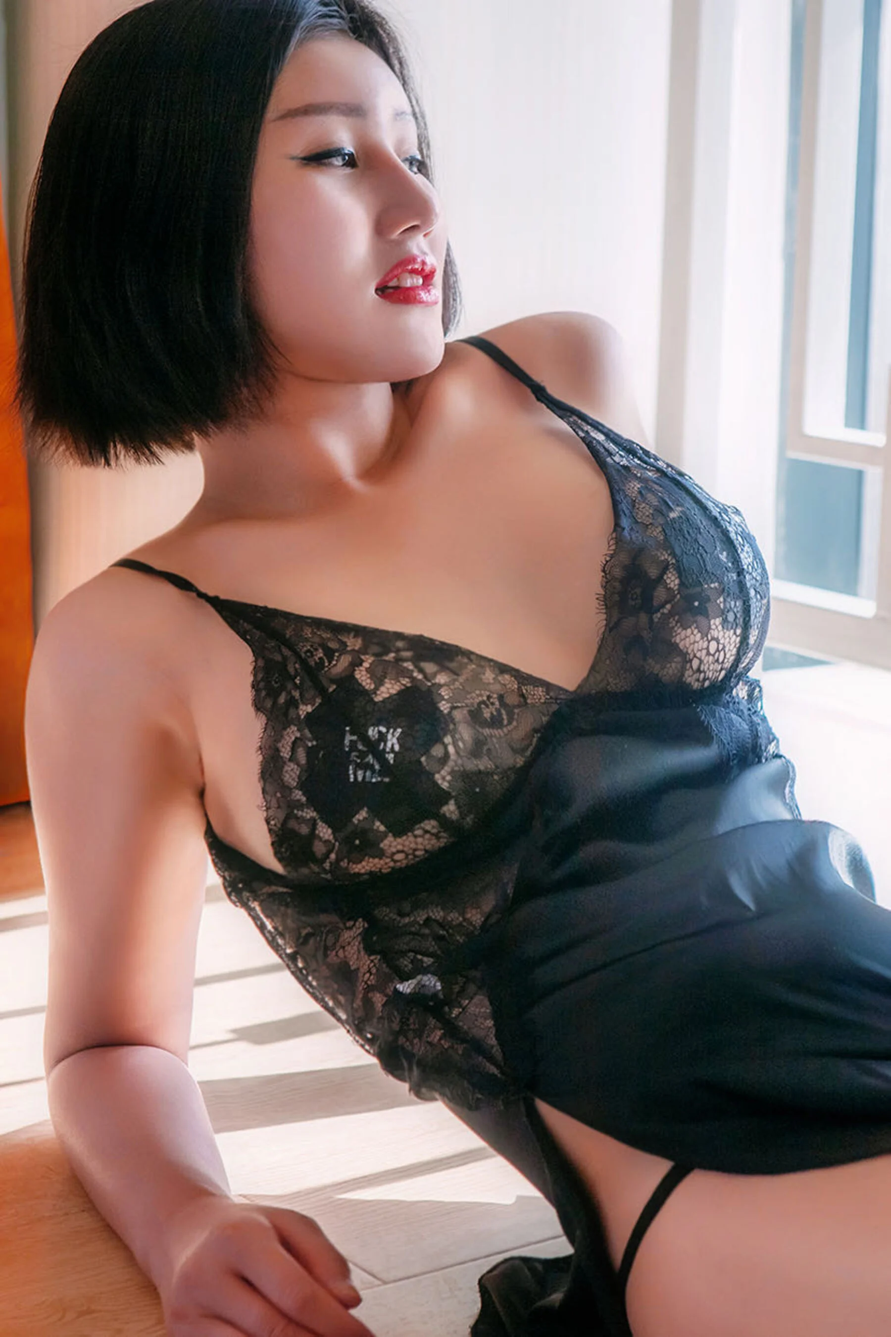 国模丽丽大尺度性爱人体私拍套图 - Photo 19