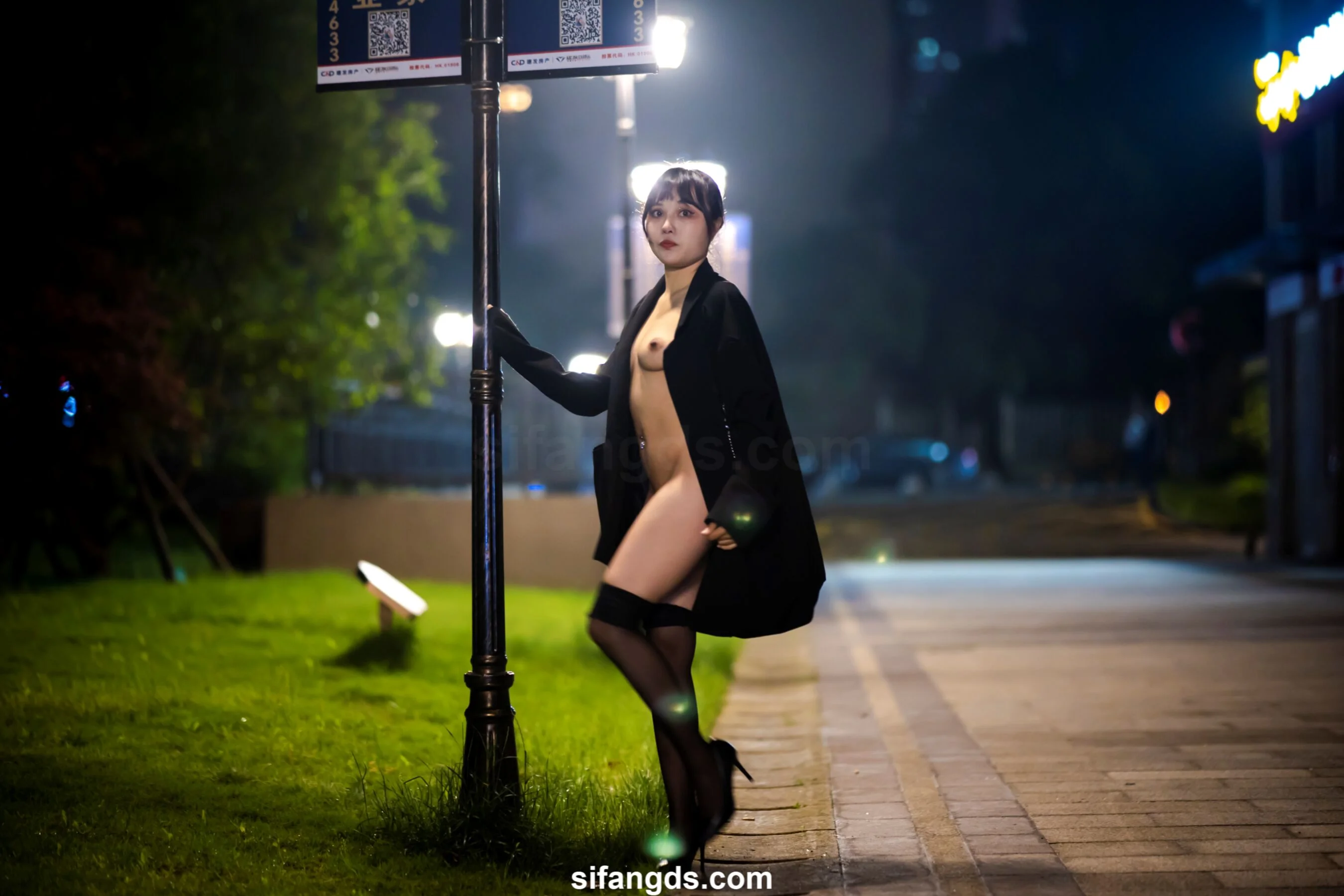 国模静茹大尺度人体私拍套图 - Photo 64