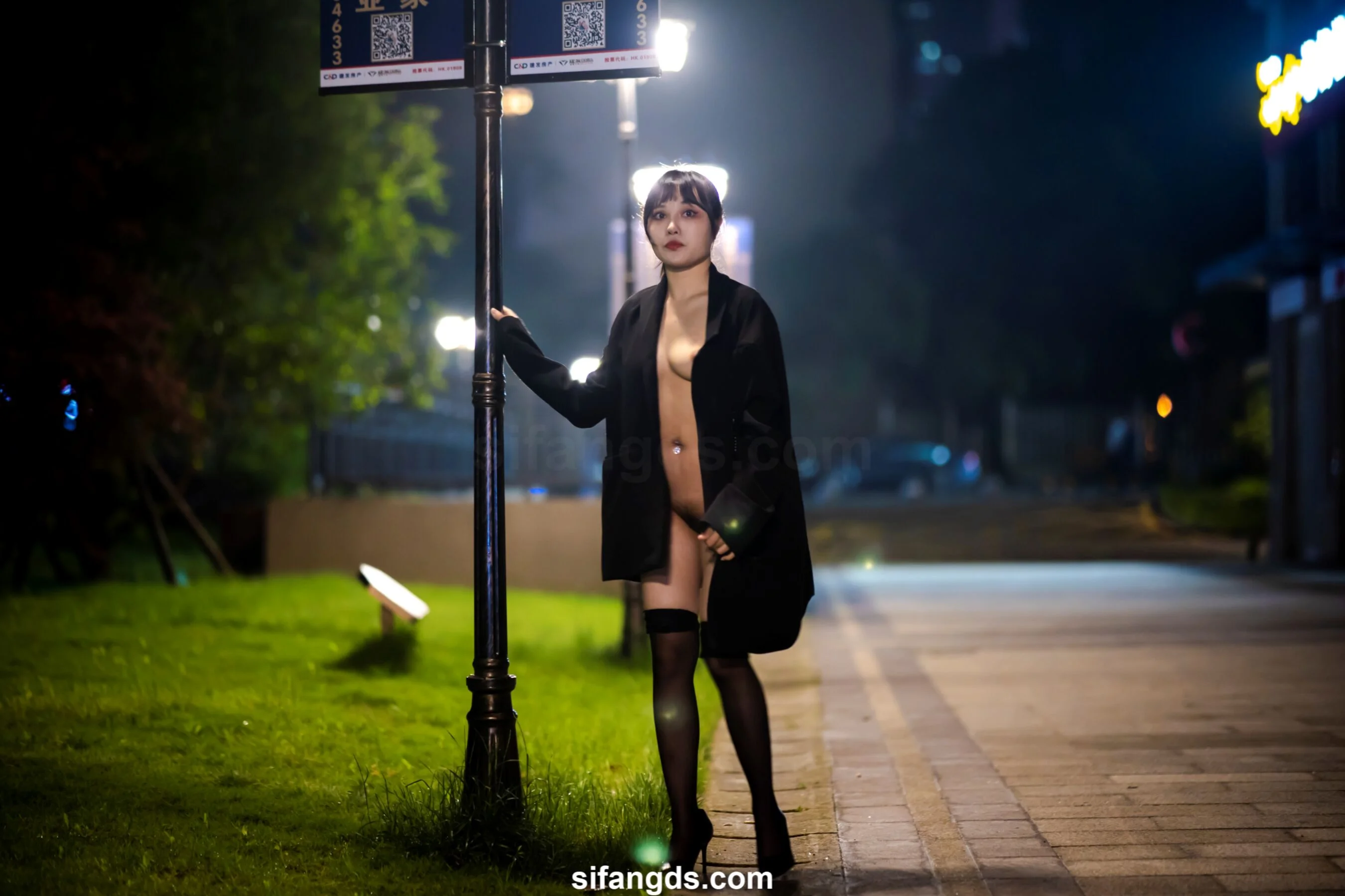 国模静茹大尺度人体私拍套图 - Photo 65