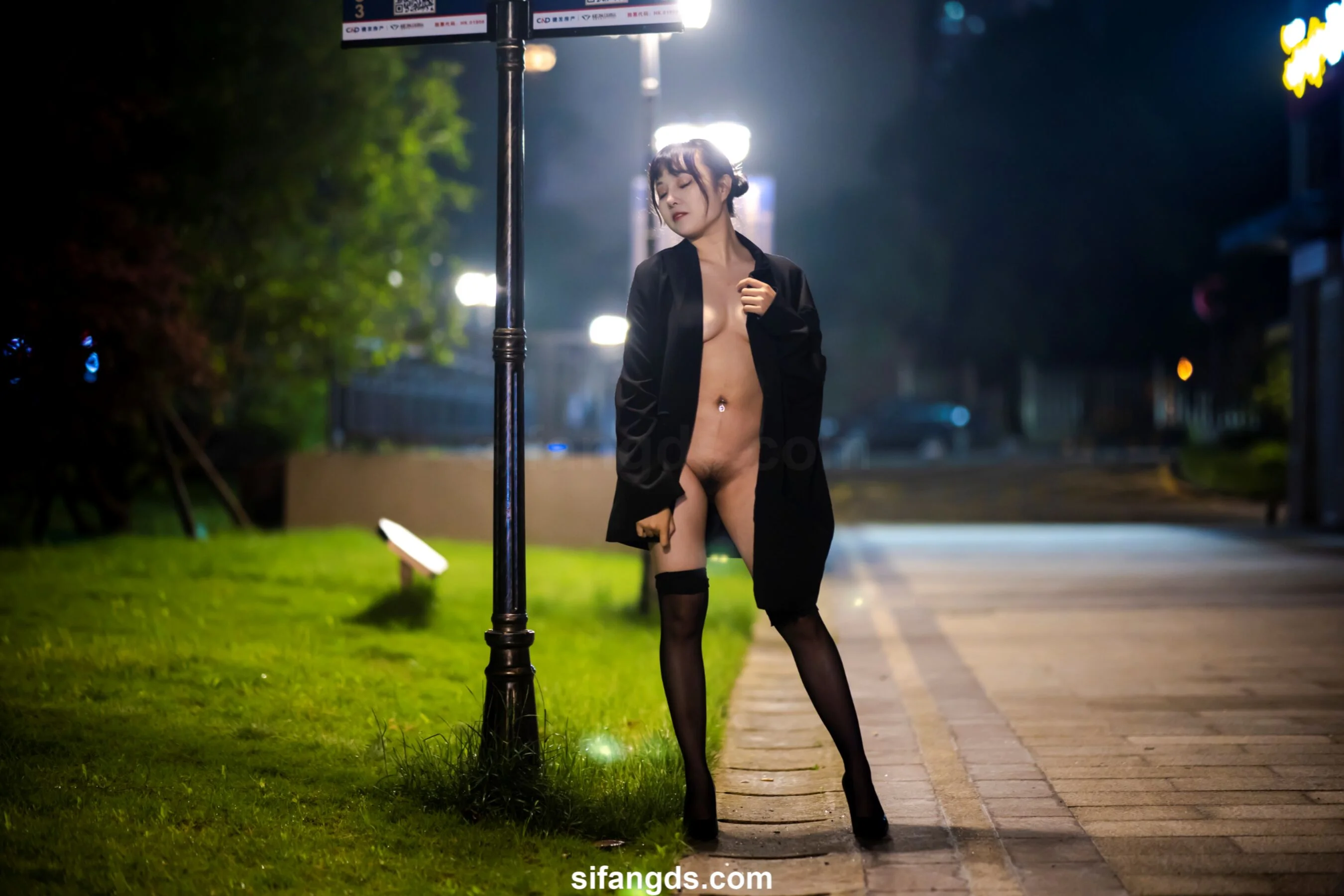 国模静茹大尺度人体私拍套图 - Photo 69