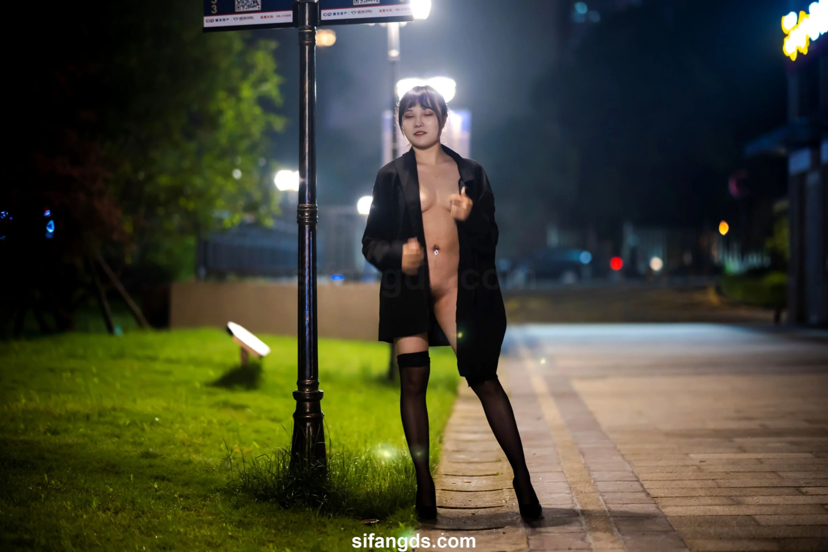 国模静茹大尺度人体私拍套图 - Photo 70