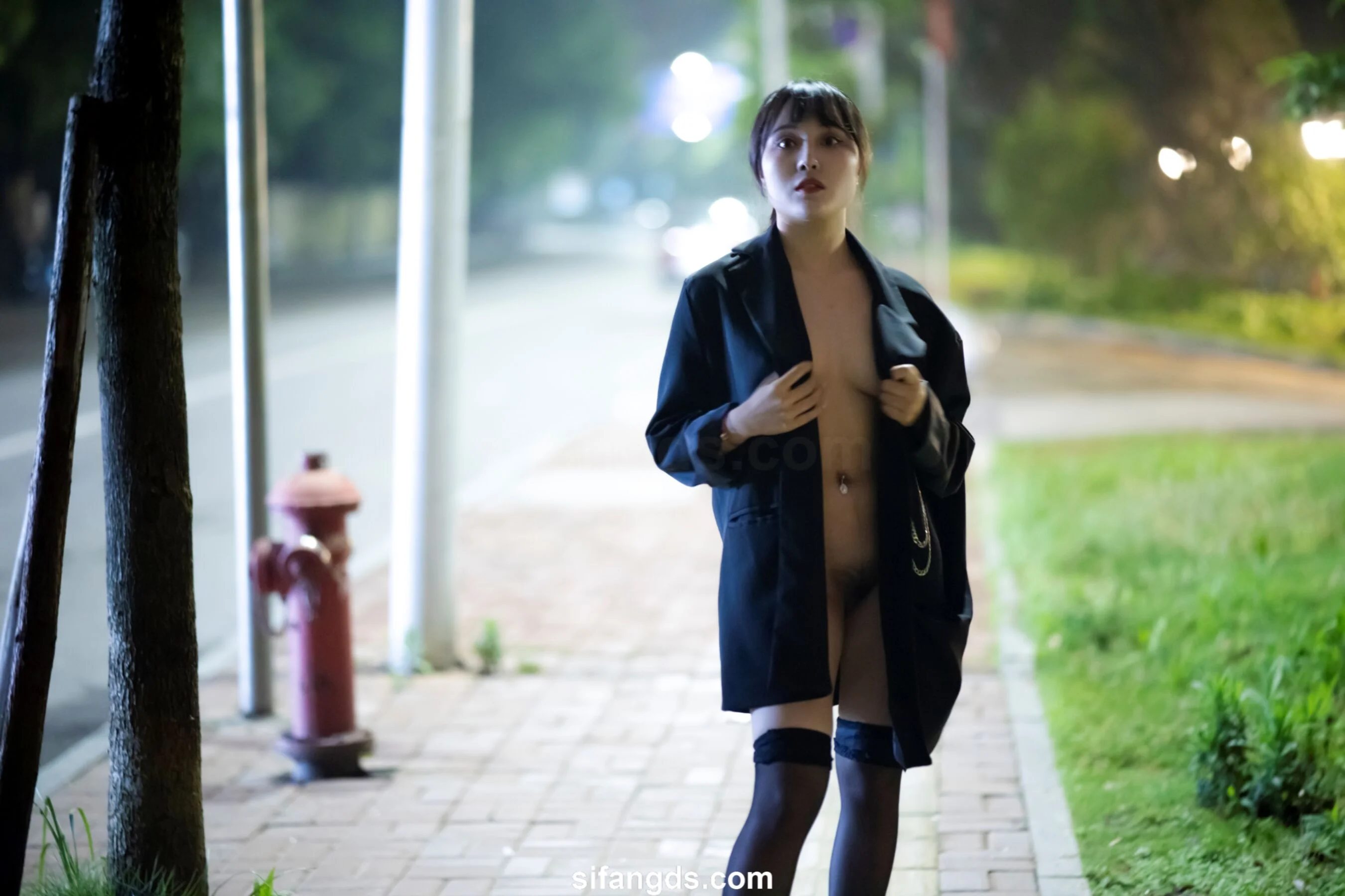 国模静茹大尺度人体私拍套图 - Photo 182