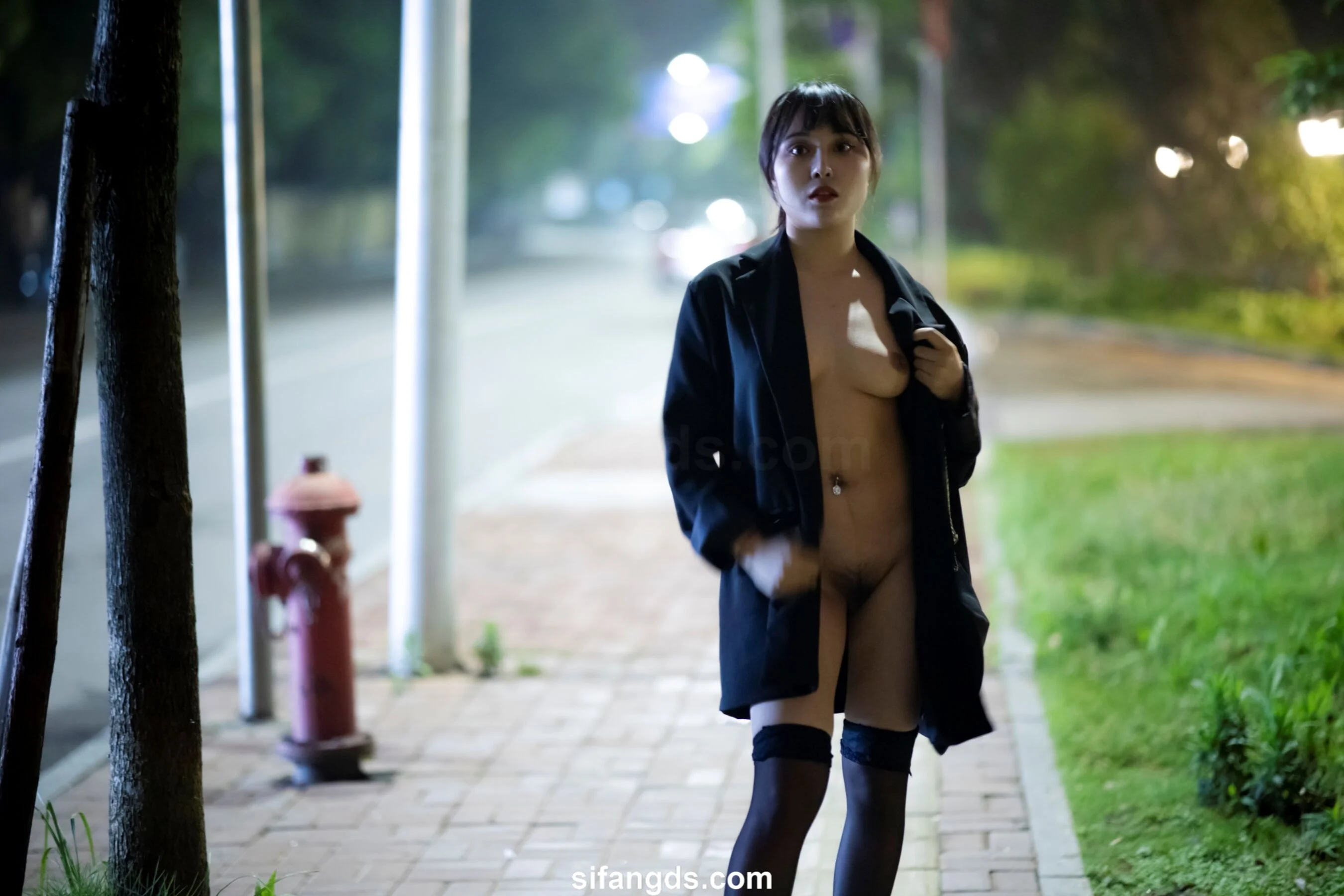 国模静茹大尺度人体私拍套图 - Photo 183