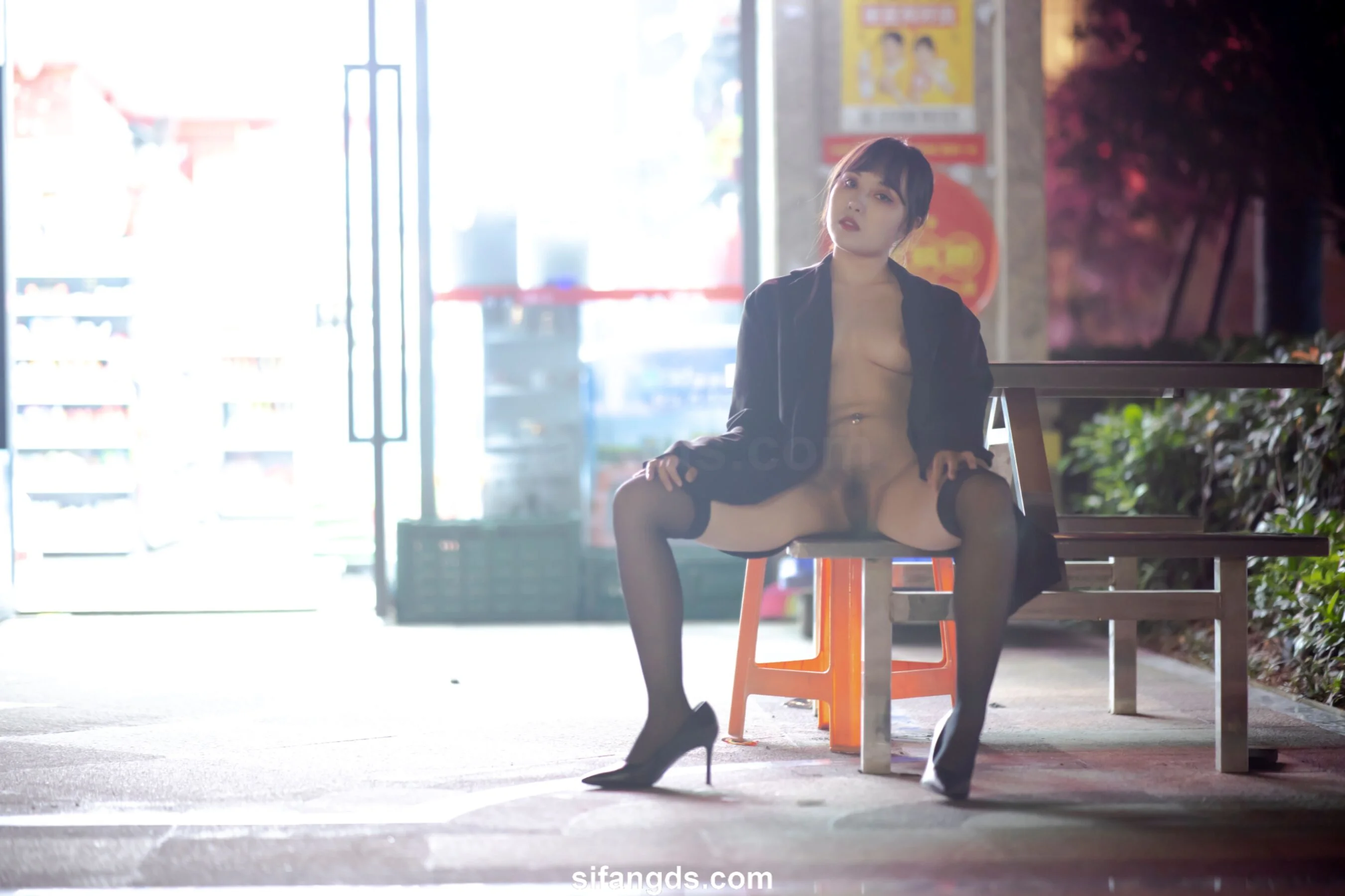 国模静茹大尺度人体私拍套图 - Photo 209