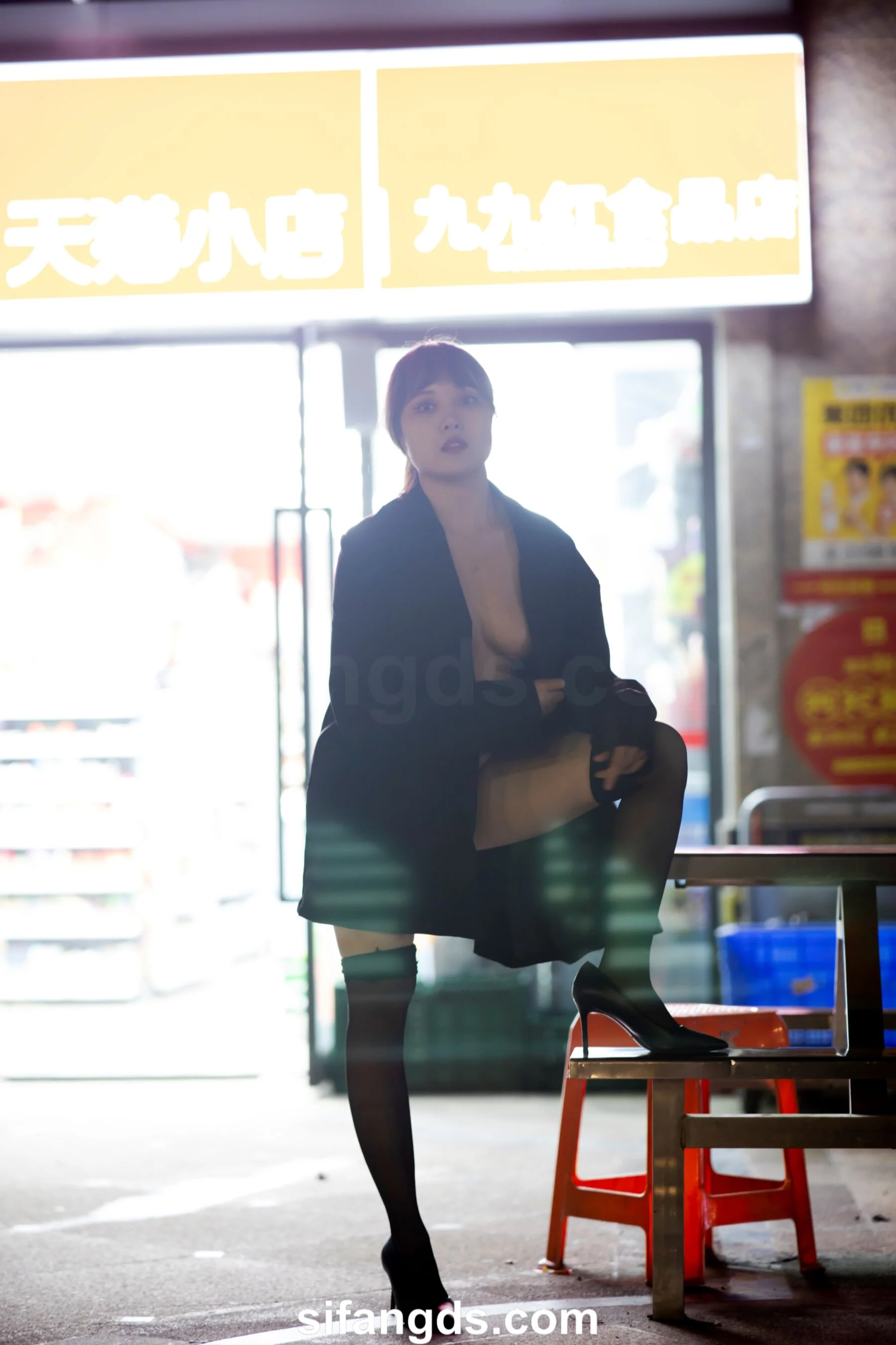 国模静茹大尺度人体私拍套图 - Photo 240