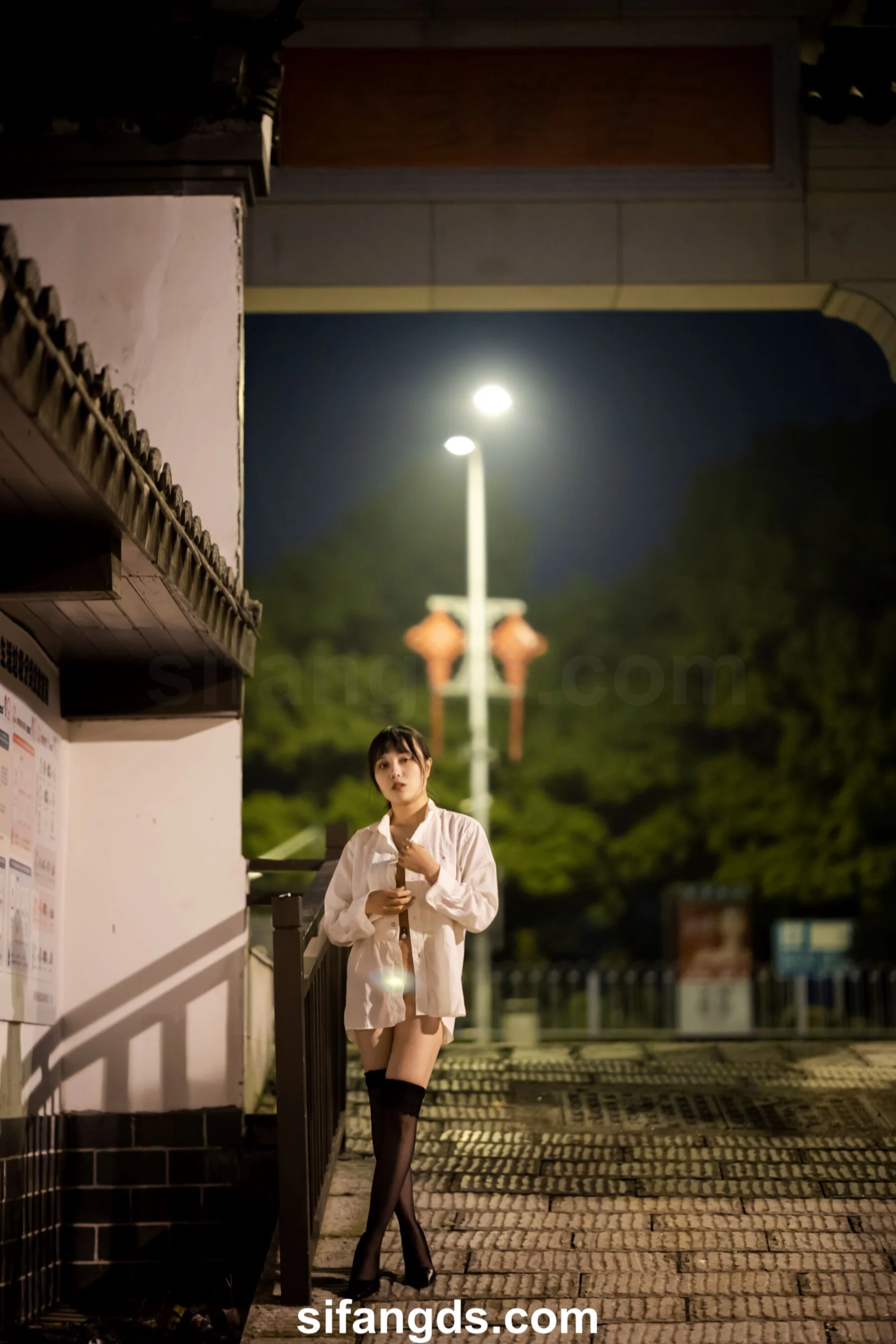 国模静茹大尺度人体私拍套图 - Photo 325