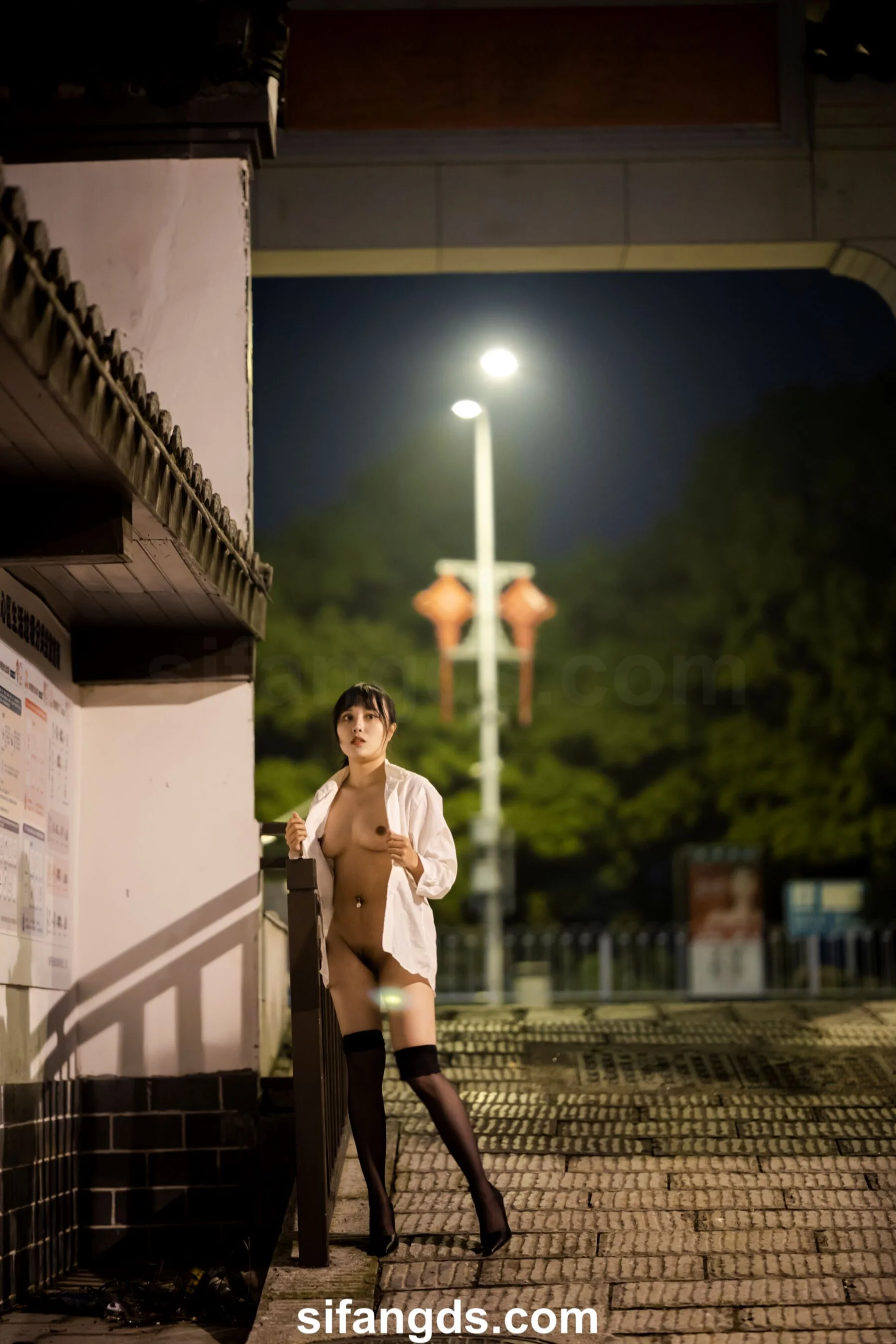 国模静茹大尺度人体私拍套图 - Photo 335