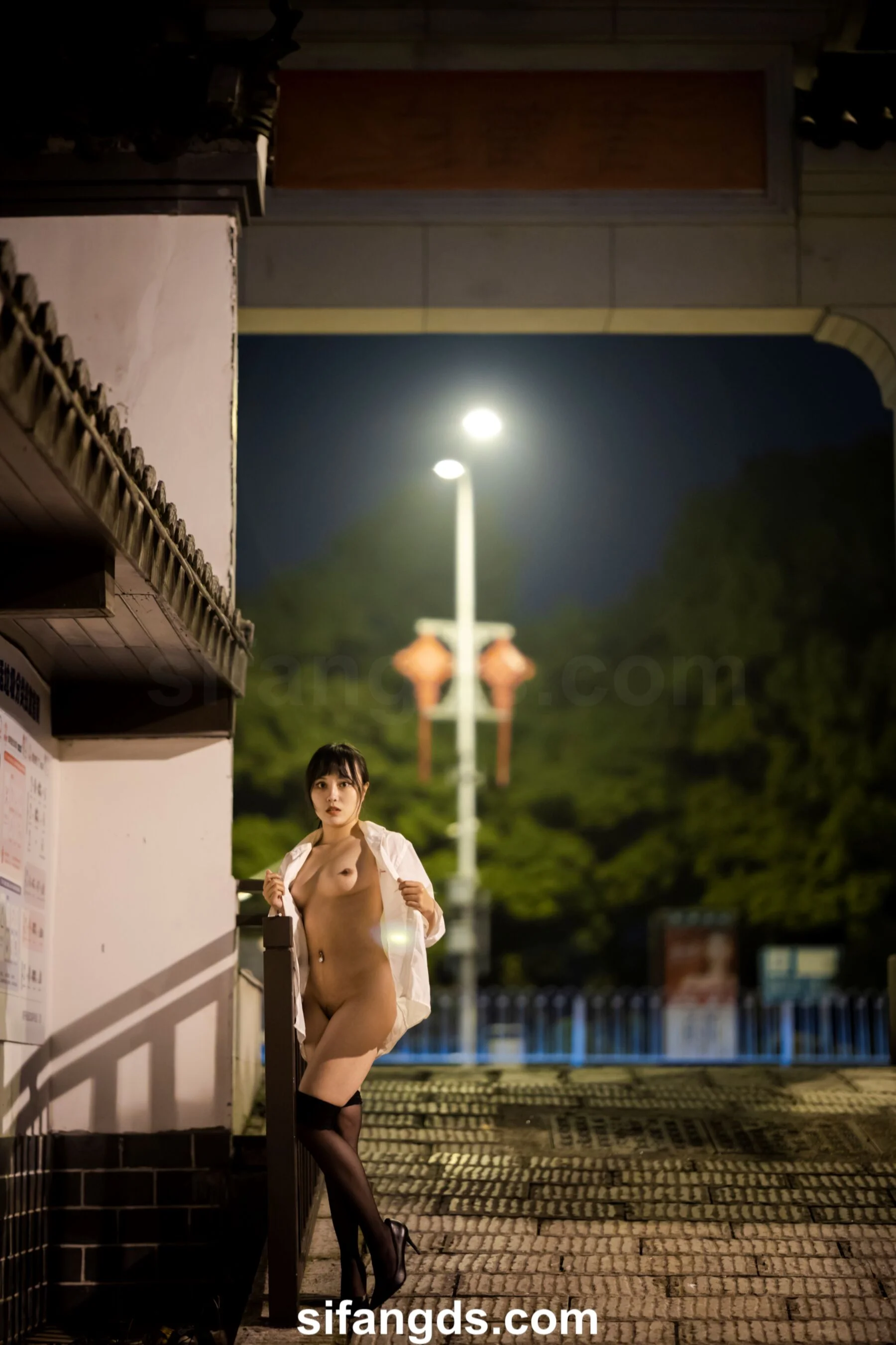 国模静茹大尺度人体私拍套图 - Photo 341