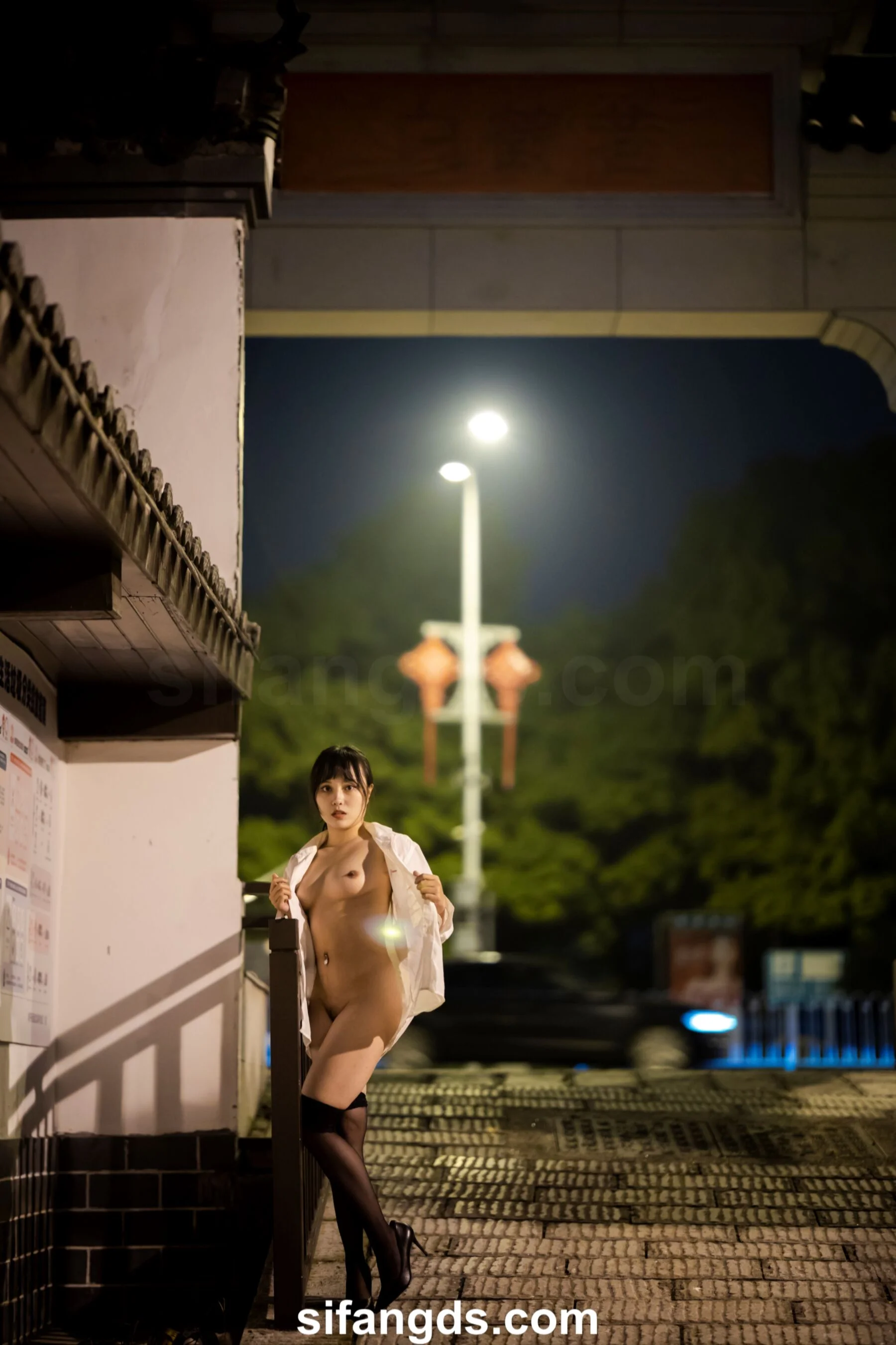 国模静茹大尺度人体私拍套图 - Photo 342