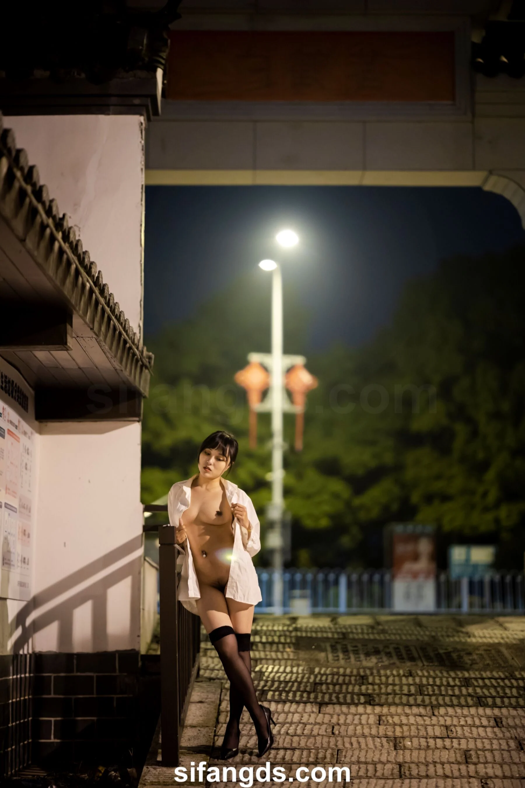 国模静茹大尺度人体私拍套图 - Photo 347