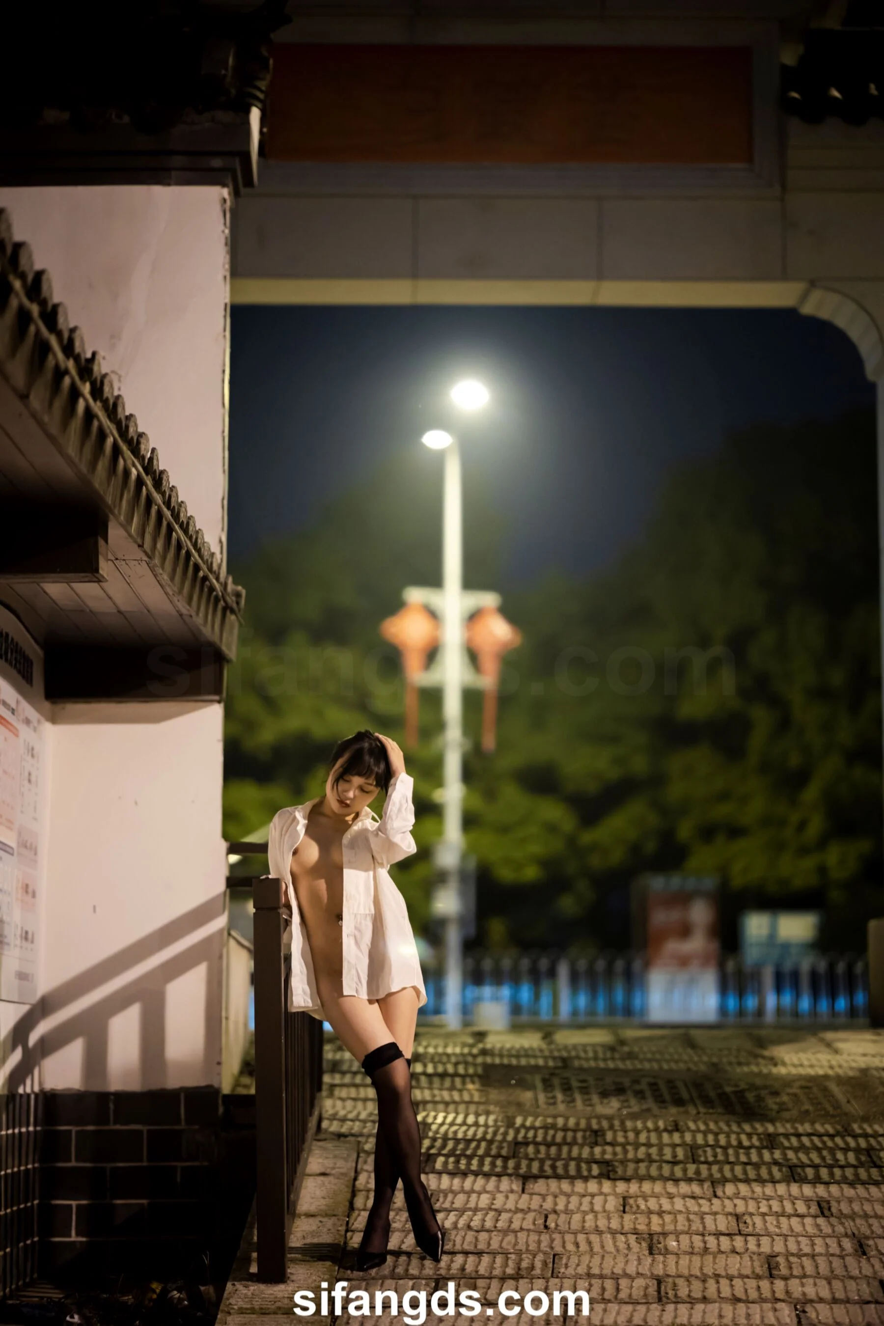 国模静茹大尺度人体私拍套图 - Photo 353