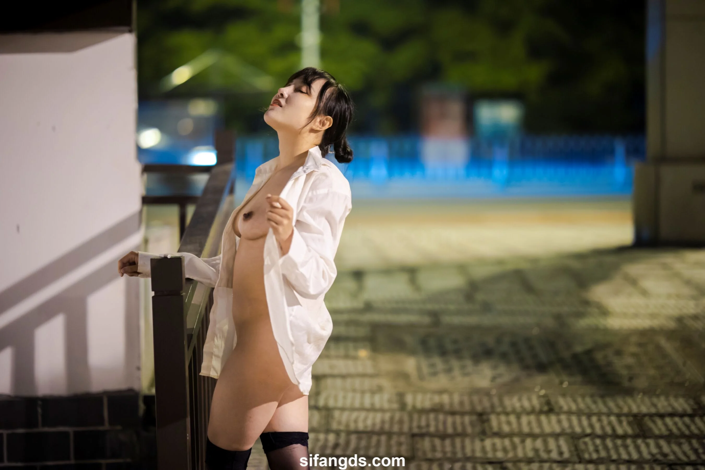 国模静茹大尺度人体私拍套图 - Photo 427