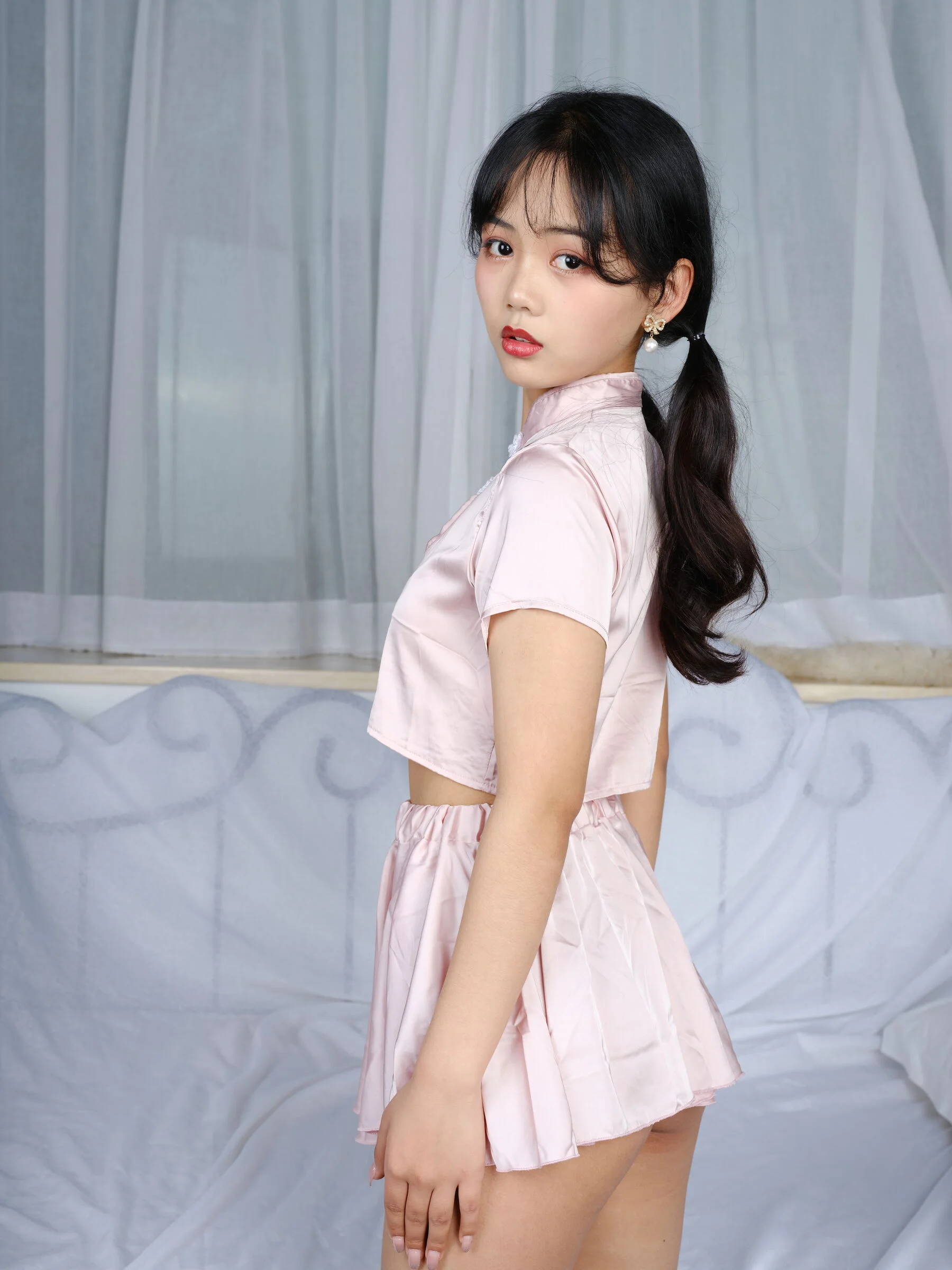 国模可爱（香奈儿）大尺度人体私拍套图 - Photo 374