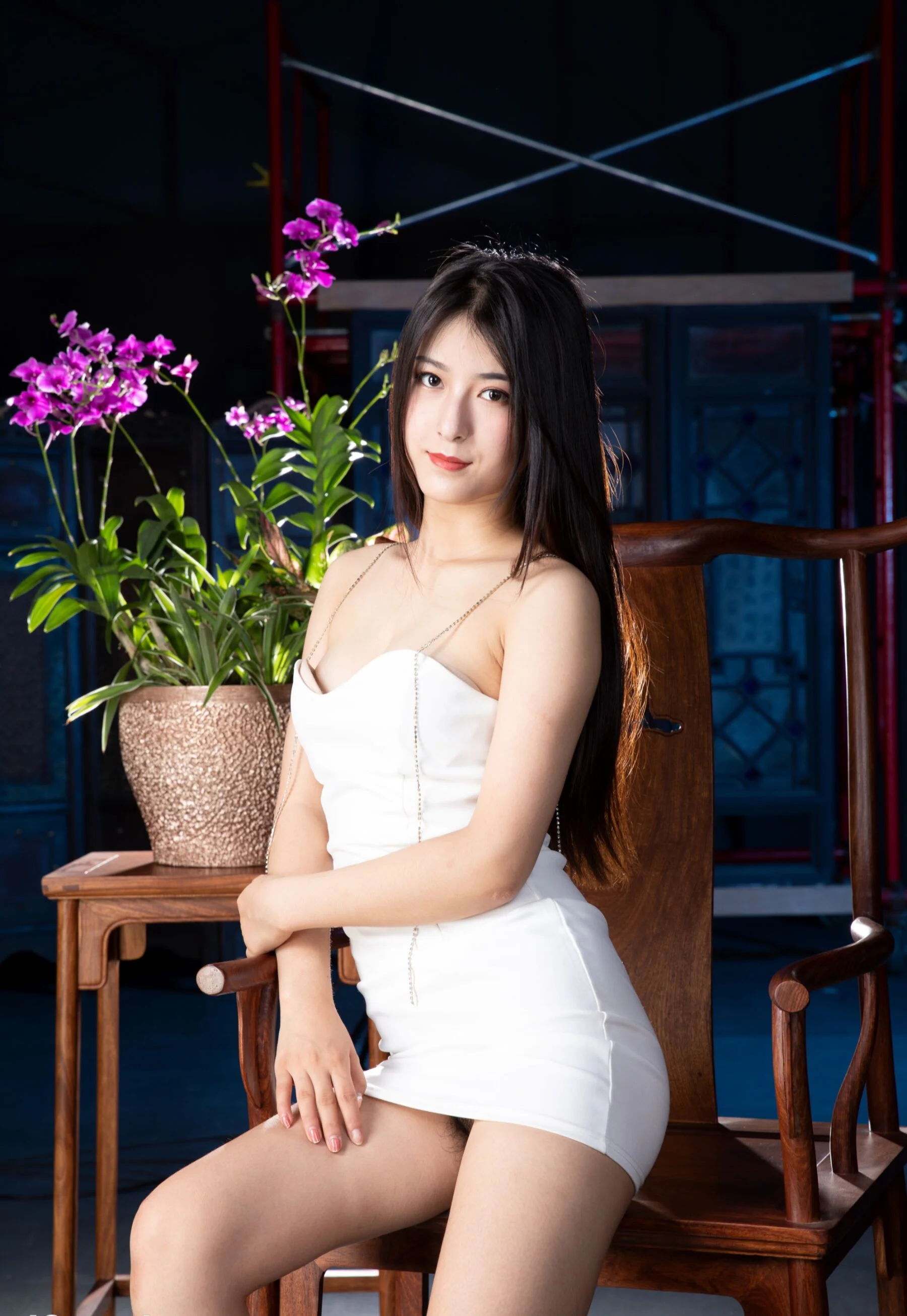 国模何蕊大尺度人体私拍套图 - Photo 74