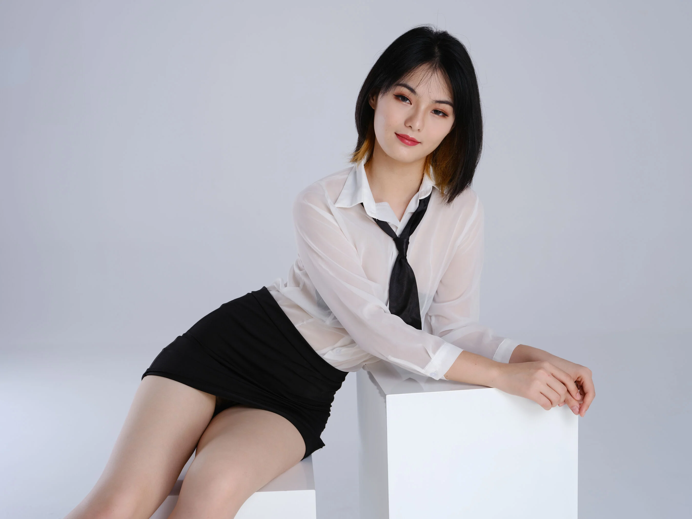 国模小玉大尺度人体私拍套图 - Photo 73