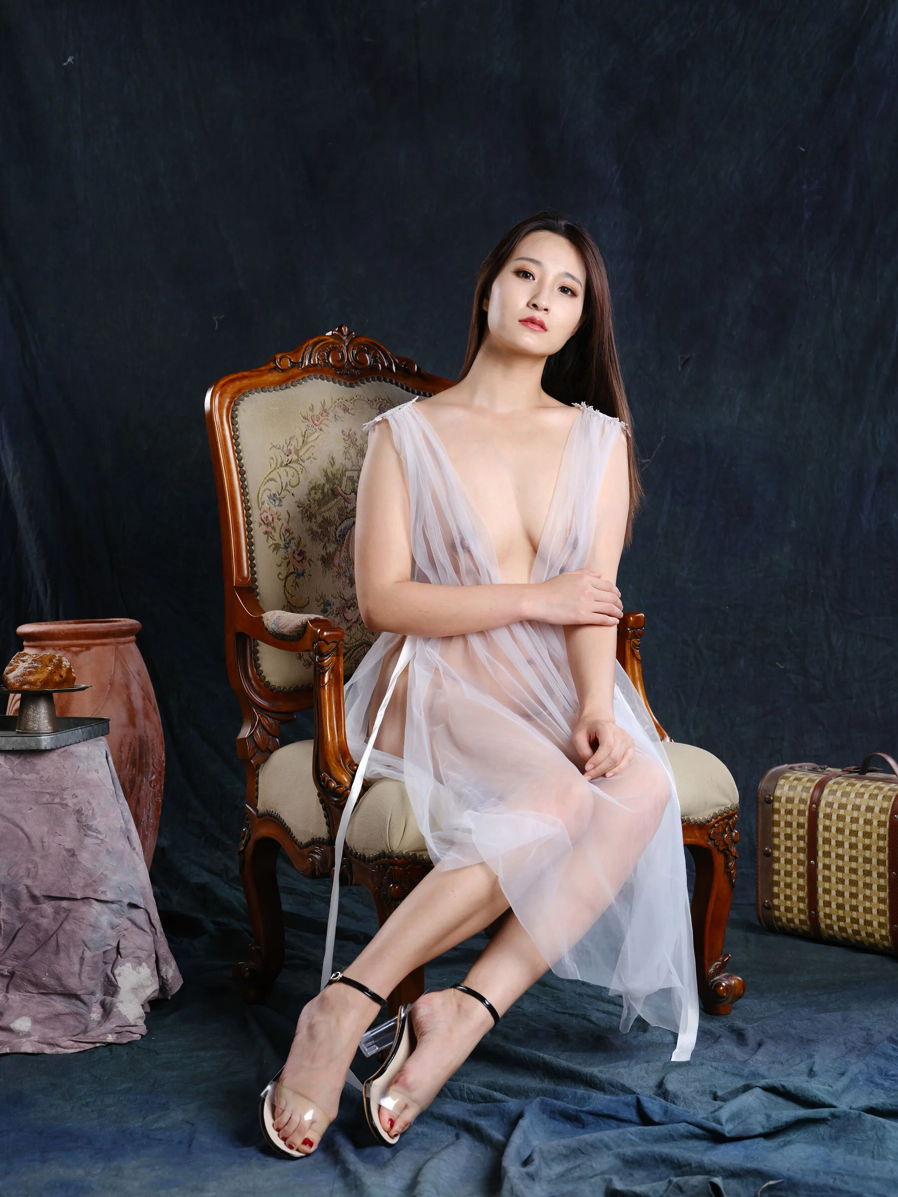 国模康康大尺度人体私拍套图 - Photo 258