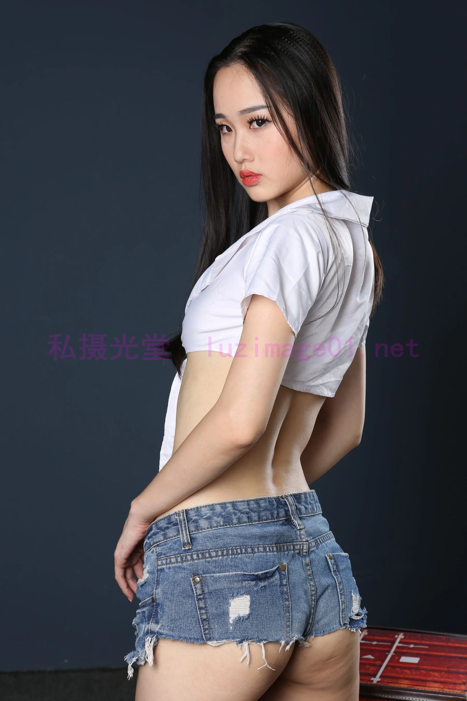 国模贝拉大尺度人体私拍套图 - Photo 345