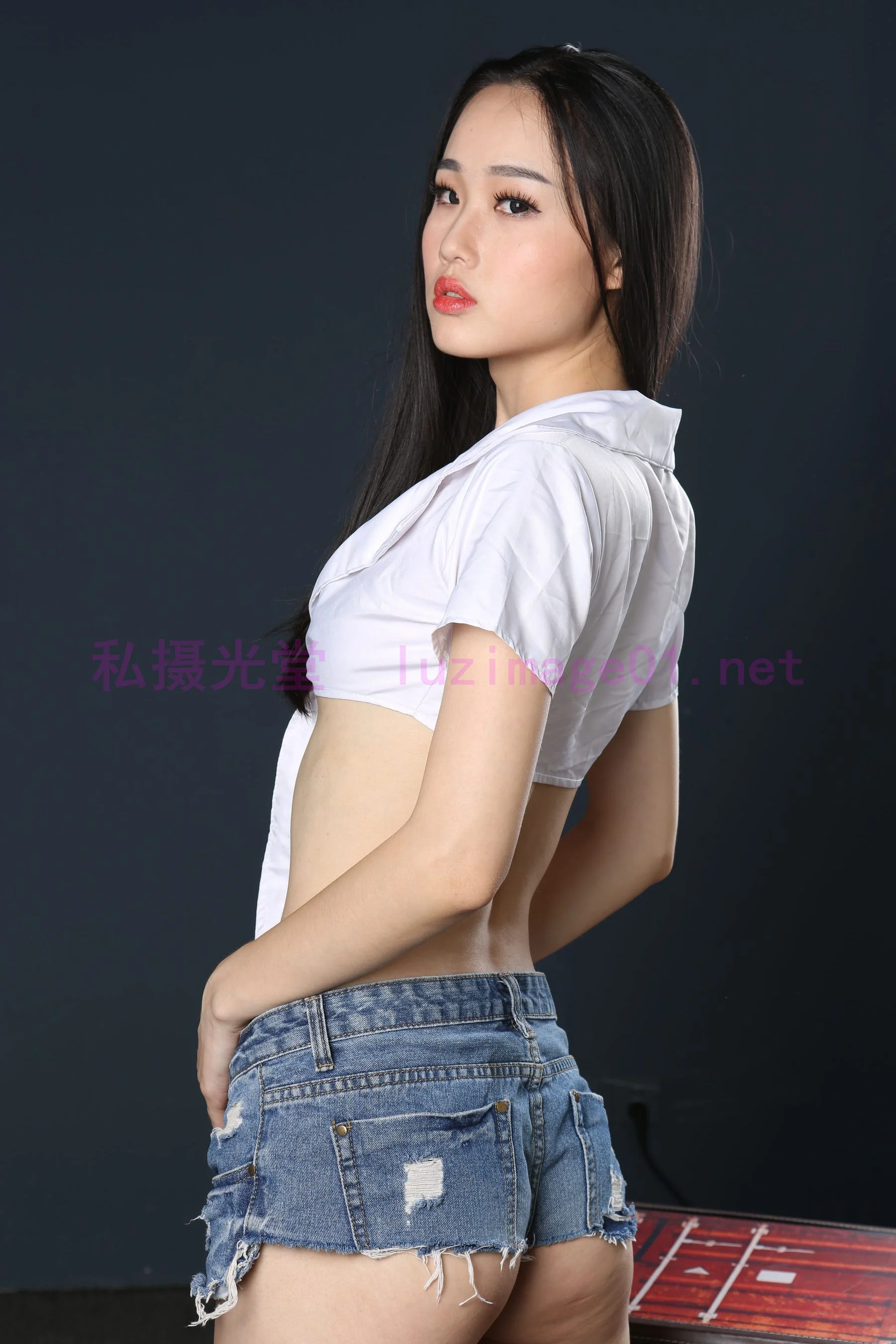 国模贝拉大尺度人体私拍套图 - Photo 357