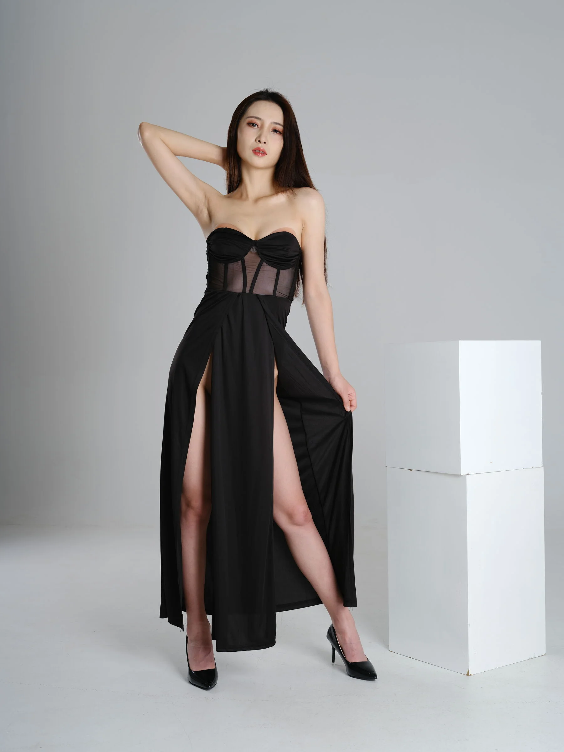 国模李语欣（李雨欣）大尺度人体私拍套图 - Photo 63