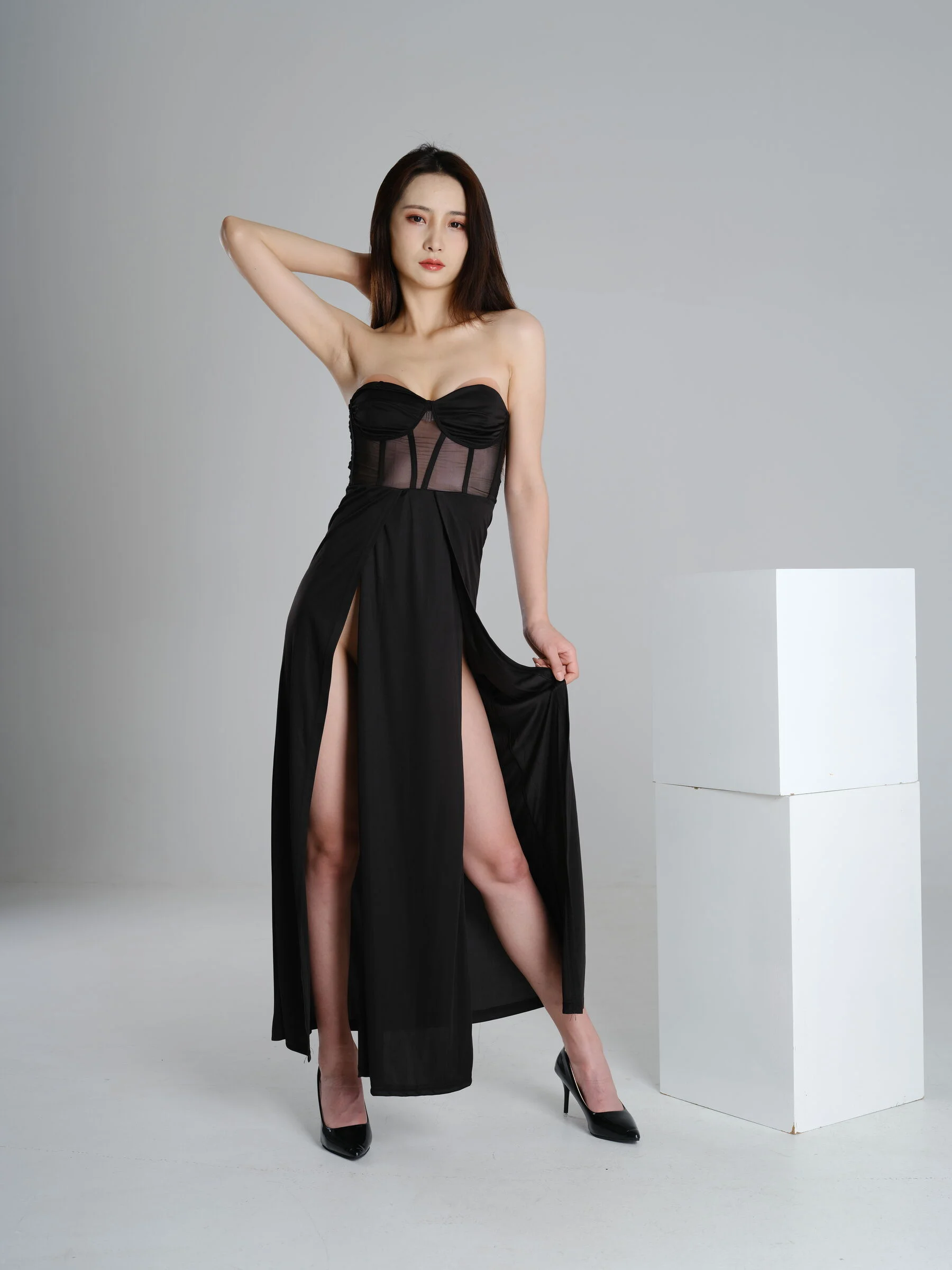 国模李语欣（李雨欣）大尺度人体私拍套图 - Photo 65