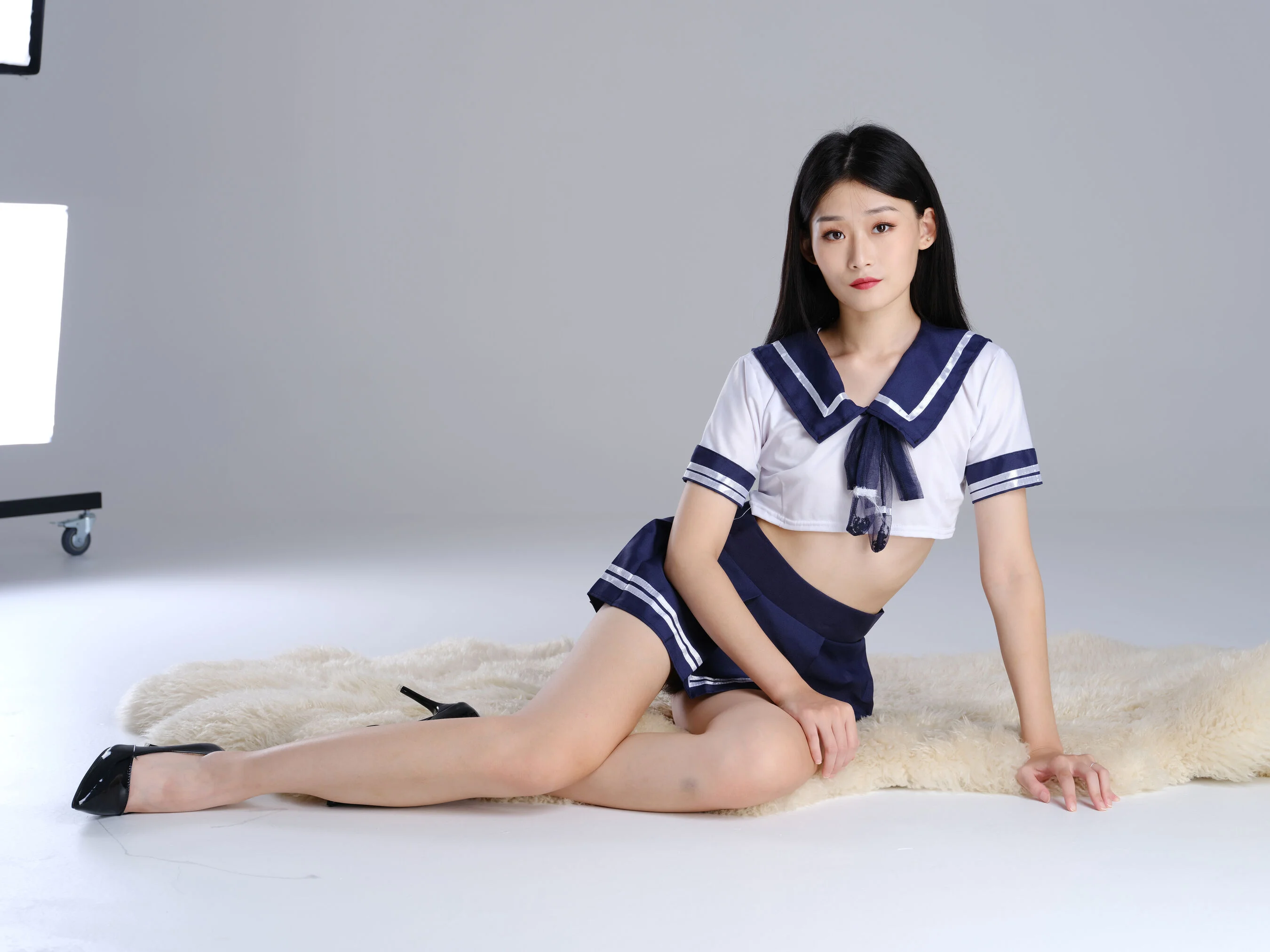 国模真真大尺度人体私拍套图 - Photo 223