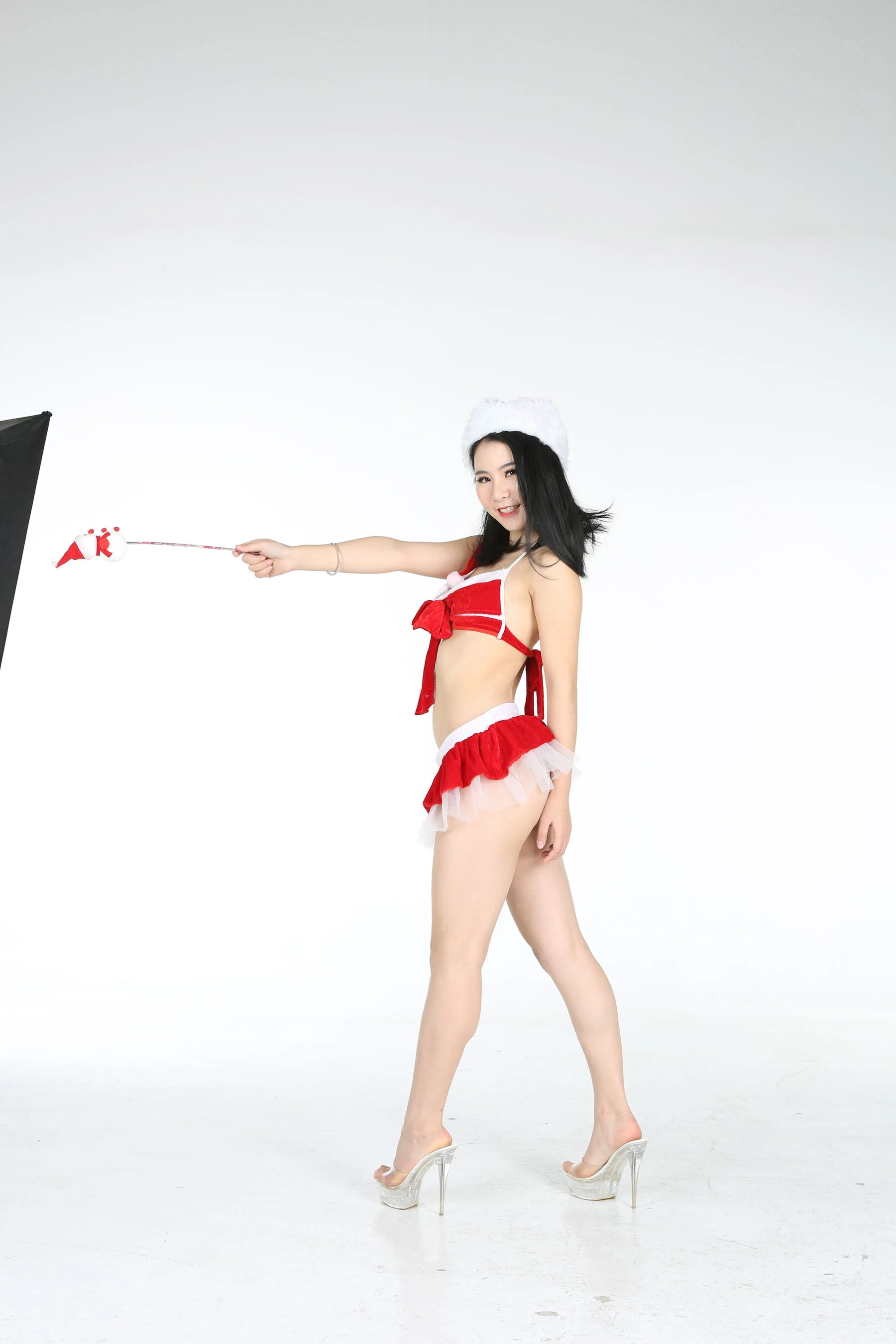 国模琳达大尺度人体私拍套图 - Photo 310