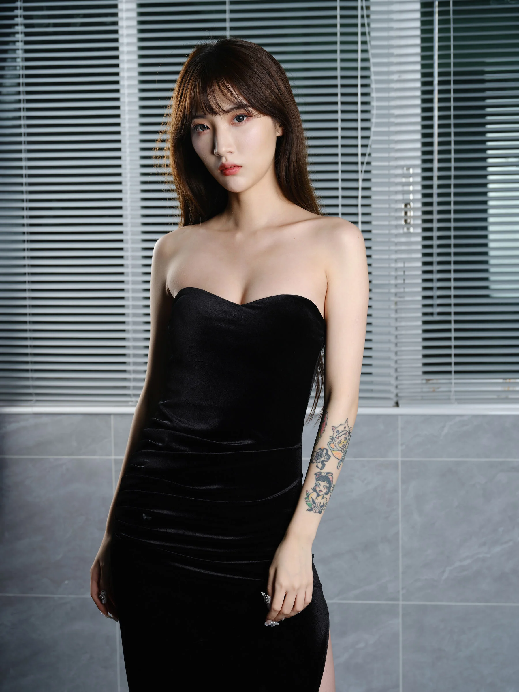 国模白雪（佳菲）大尺度人体私拍套图 - Photo 84